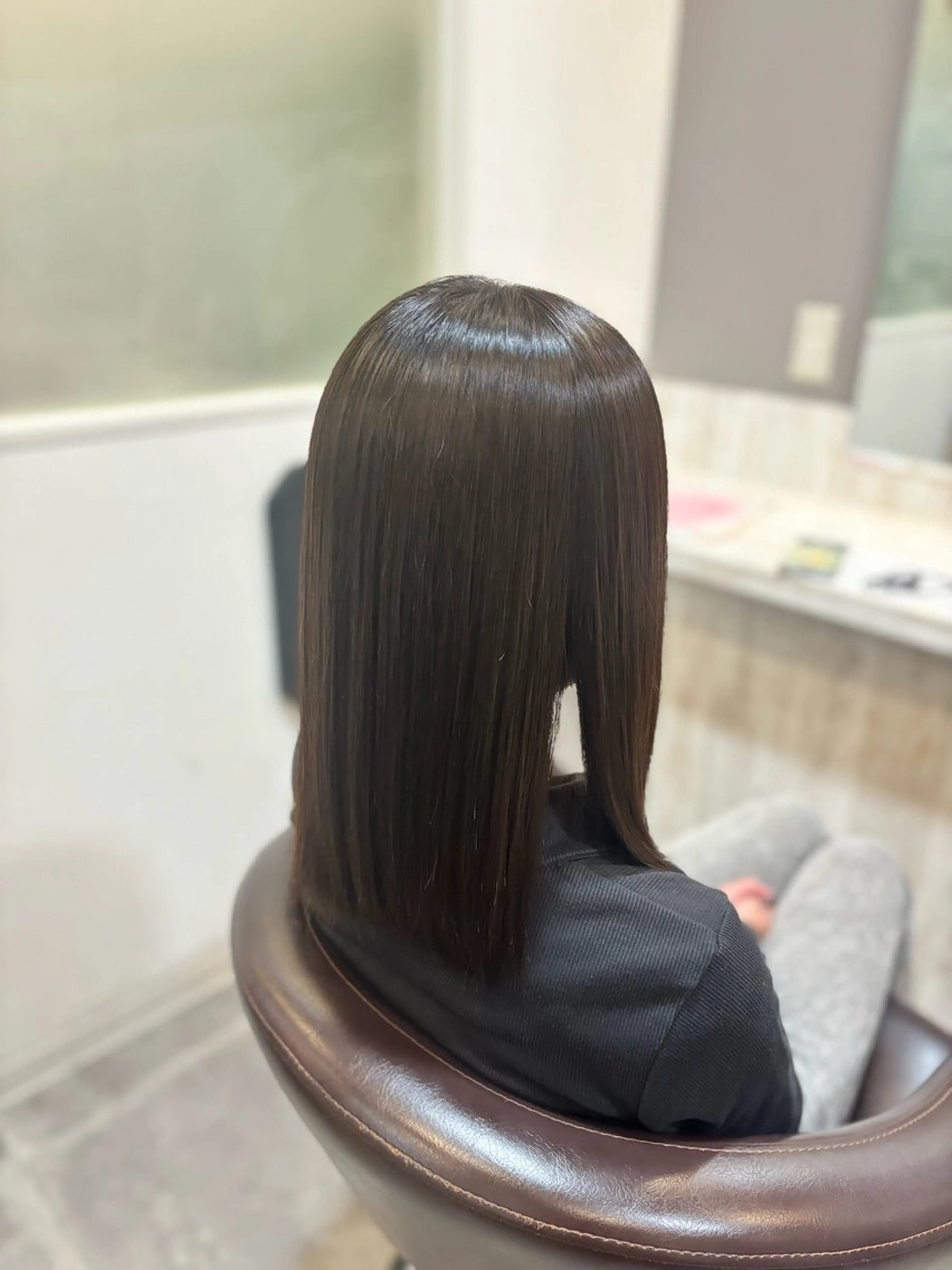 セミロング 縮毛矯正 Stella by Bonheur所属・Bonheur/ 荒木 厚晴/髪質改善のヘアスタイル