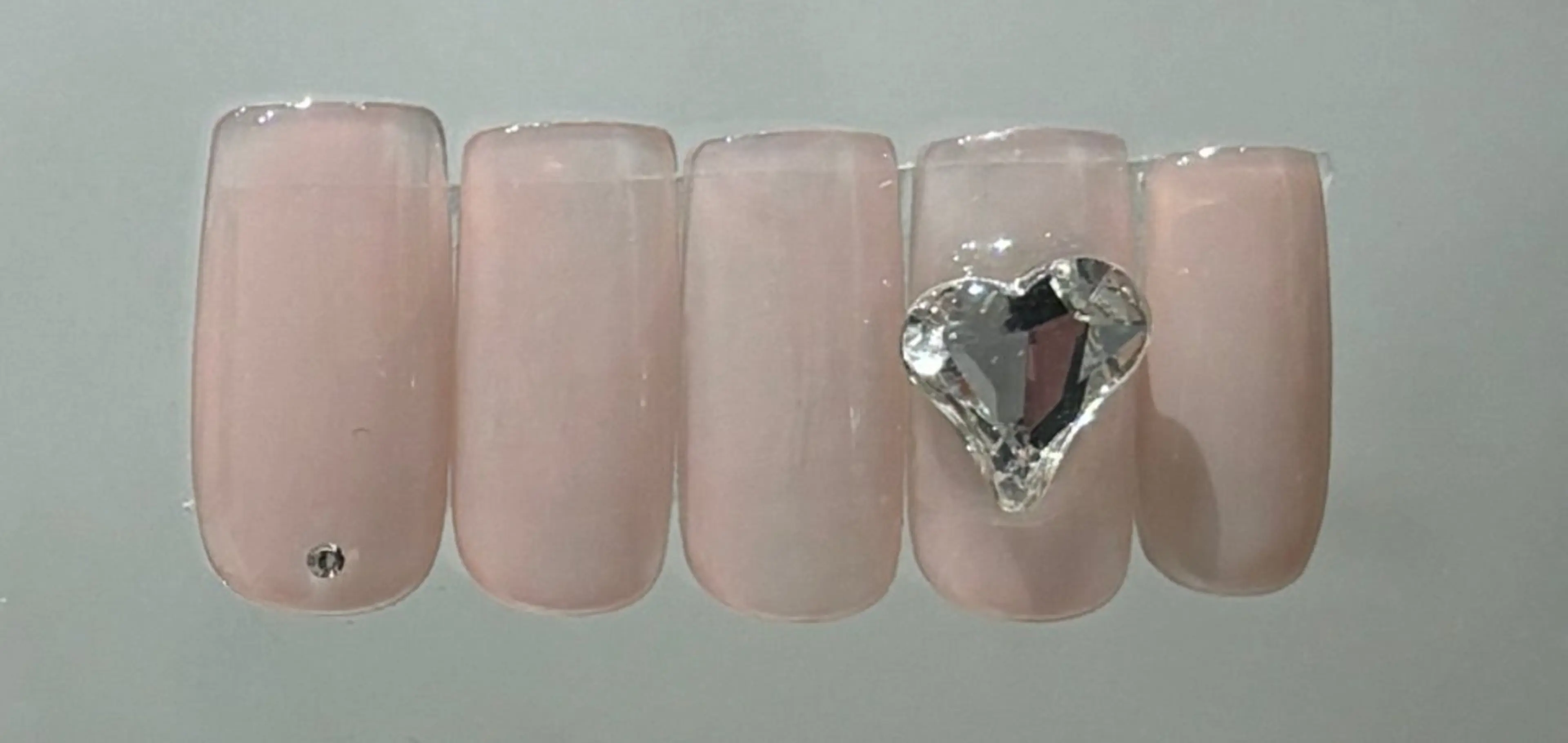 ネイル Bloom所属・Bloom mikuruのネイルデザイン