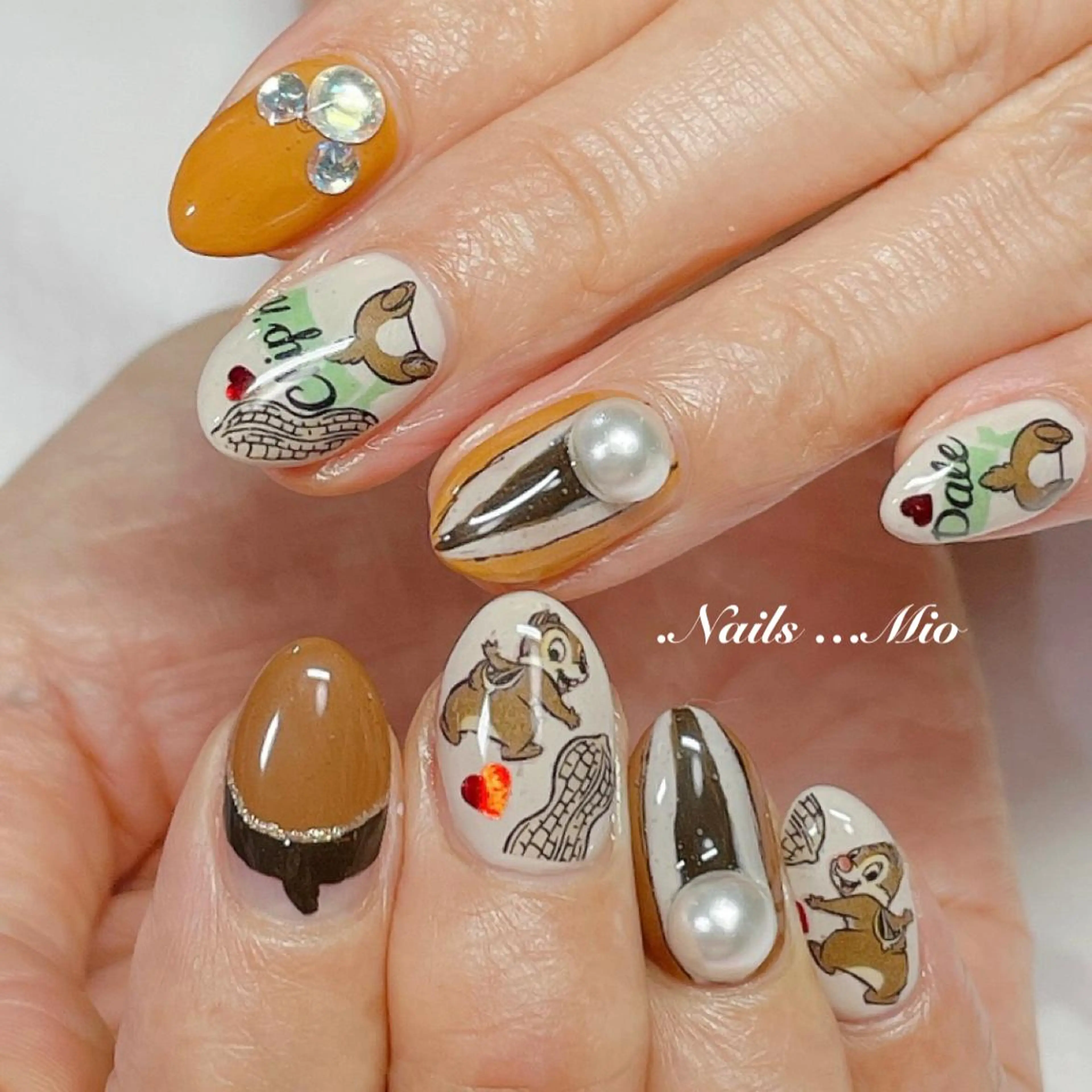 ネイル .Nails Mio 赤羽西ネイルサロンのネイルデザイン