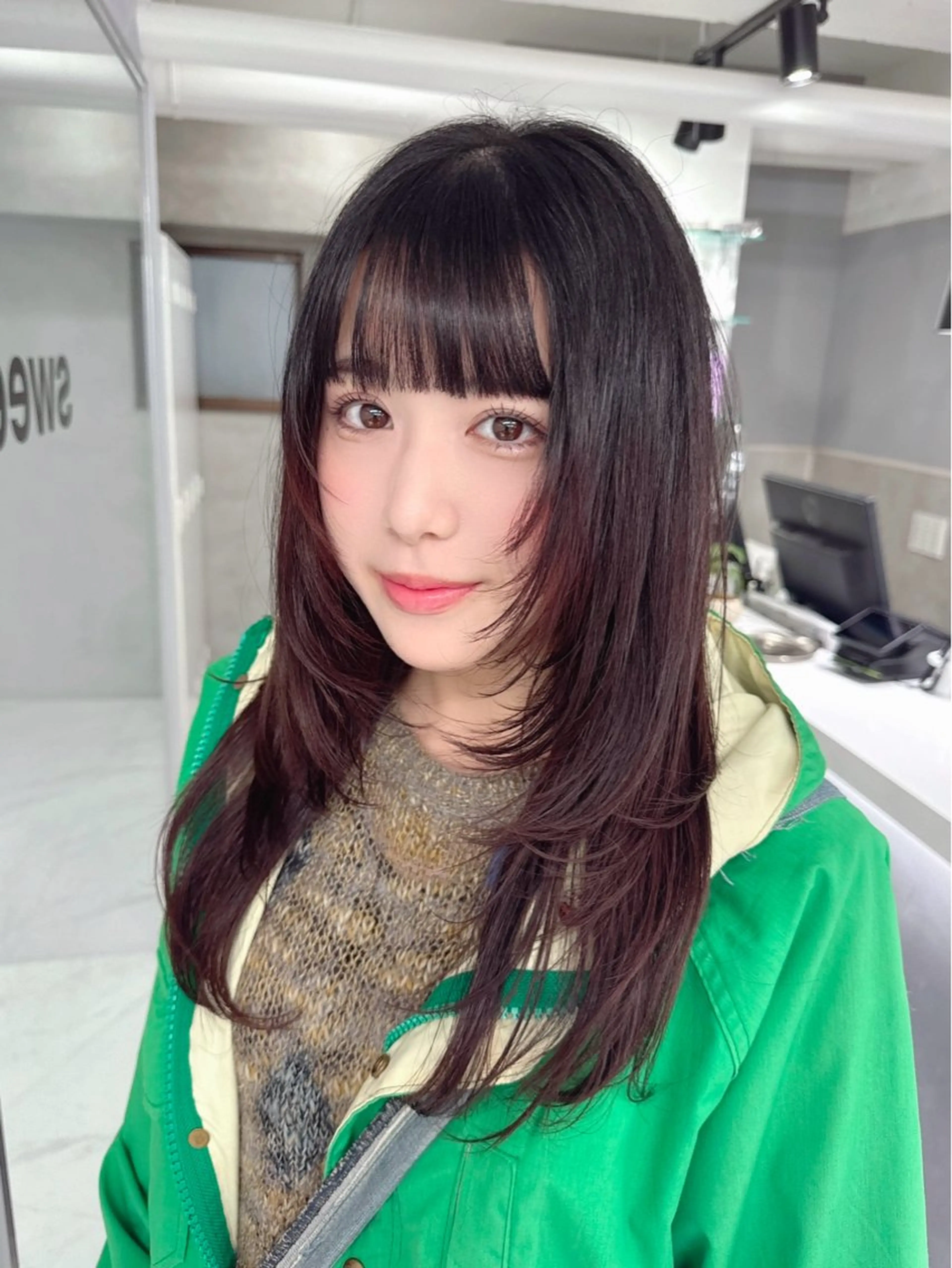 レイヤーorウルフカット+4stepトリートメント🐺🖤の写真