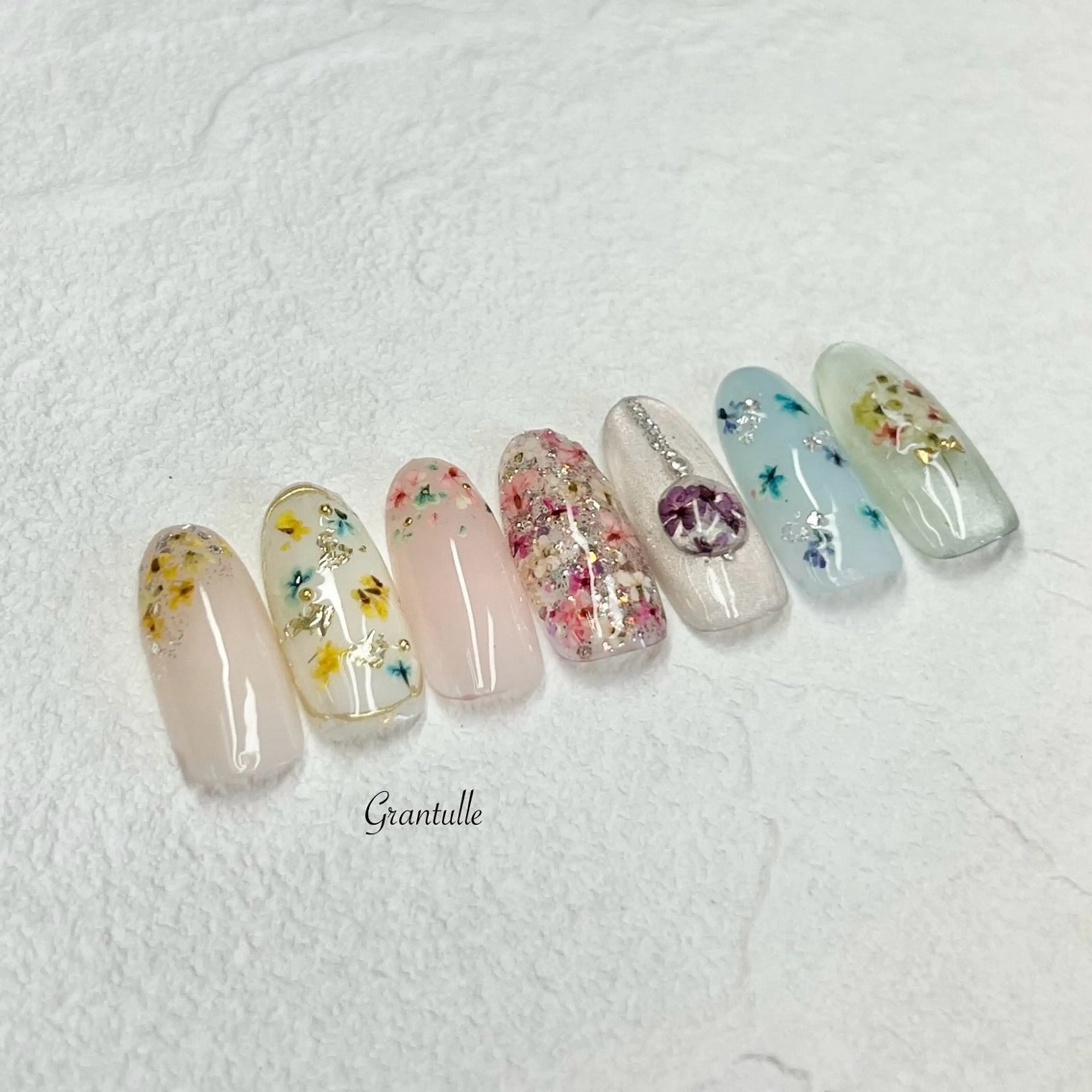 ネイル Grantulle collegeのネイルデザイン