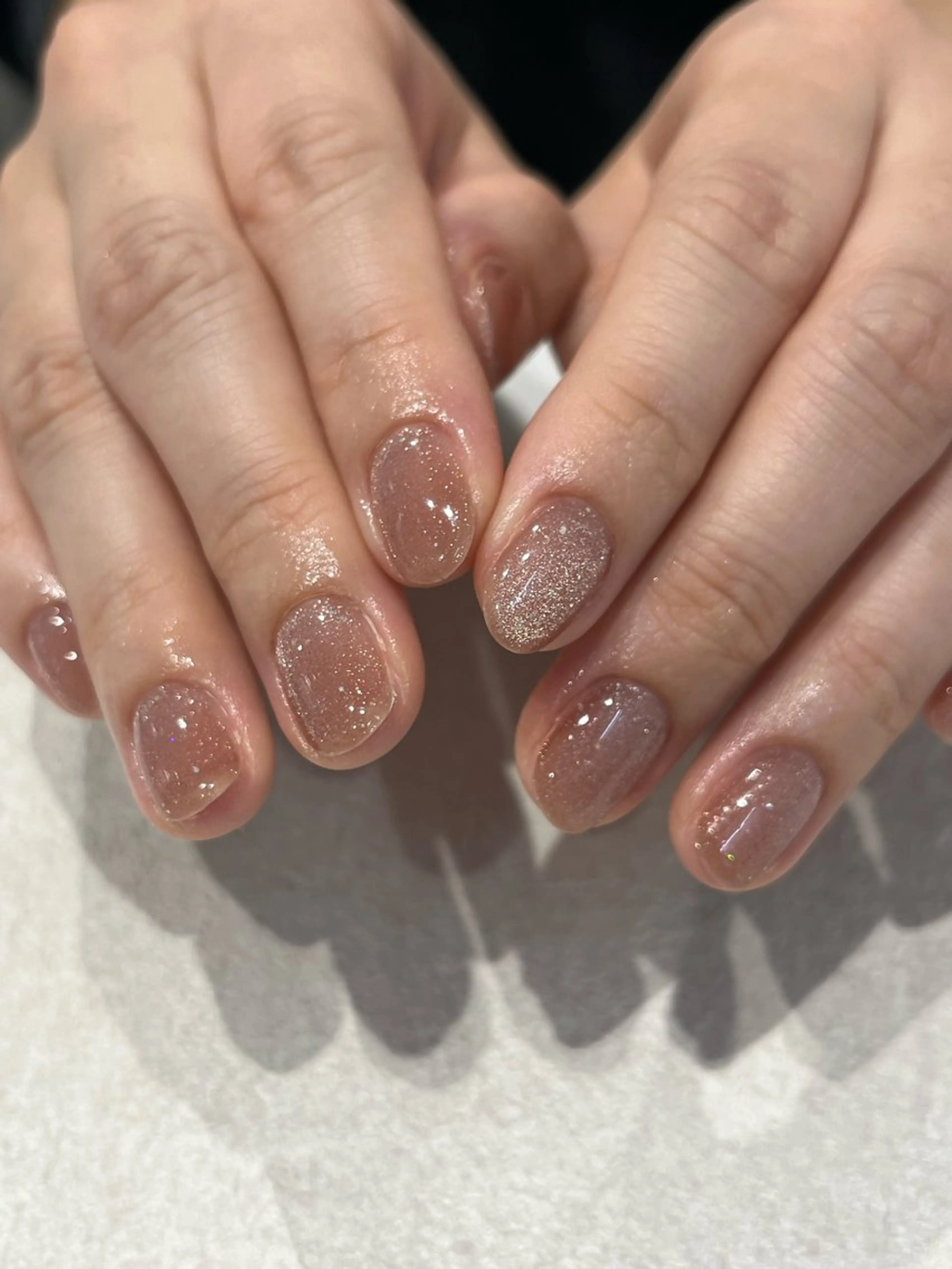 ネイル キラキラネイル マグネットネイル ピンク ハンドネイル NORA nail UMEDAのネイルデザイン