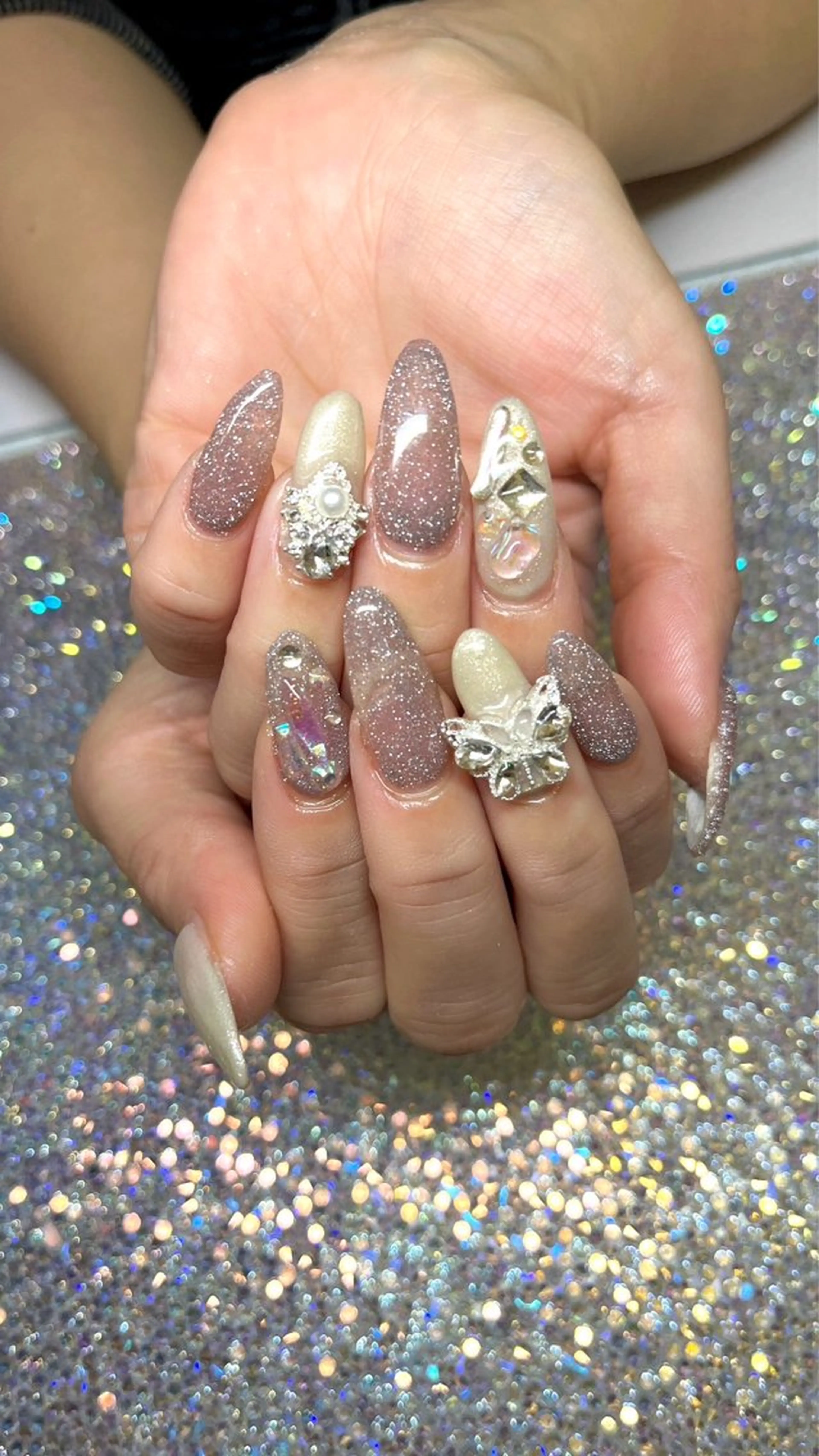 ネイル CLAIRE 〚クレア〛のネイルデザイン