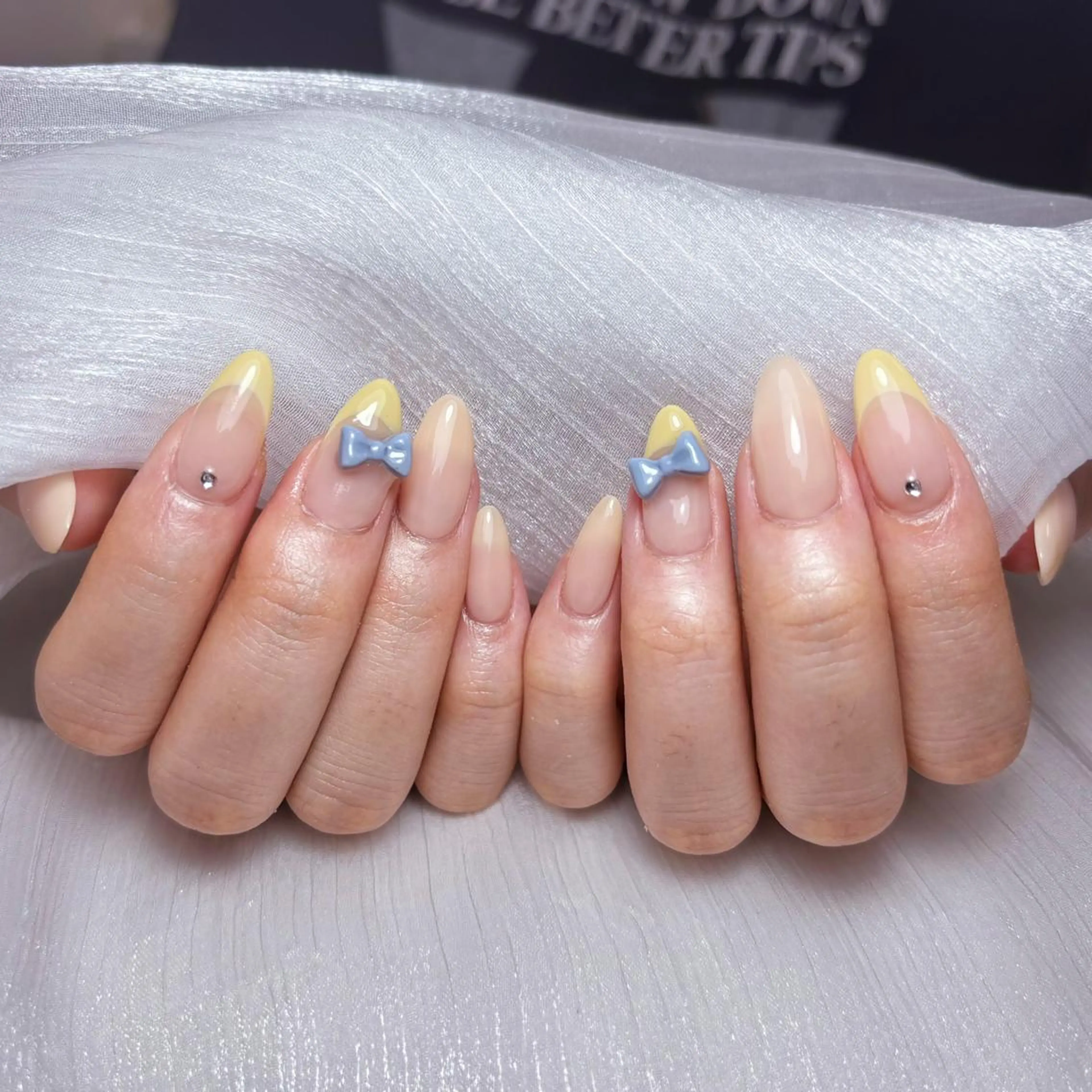 ネイル アートネイル オーロラネイル ガーリー キラキラネイル 韓国ネイル ハンドネイル DIAMOND NailStudioのネイルデザイン