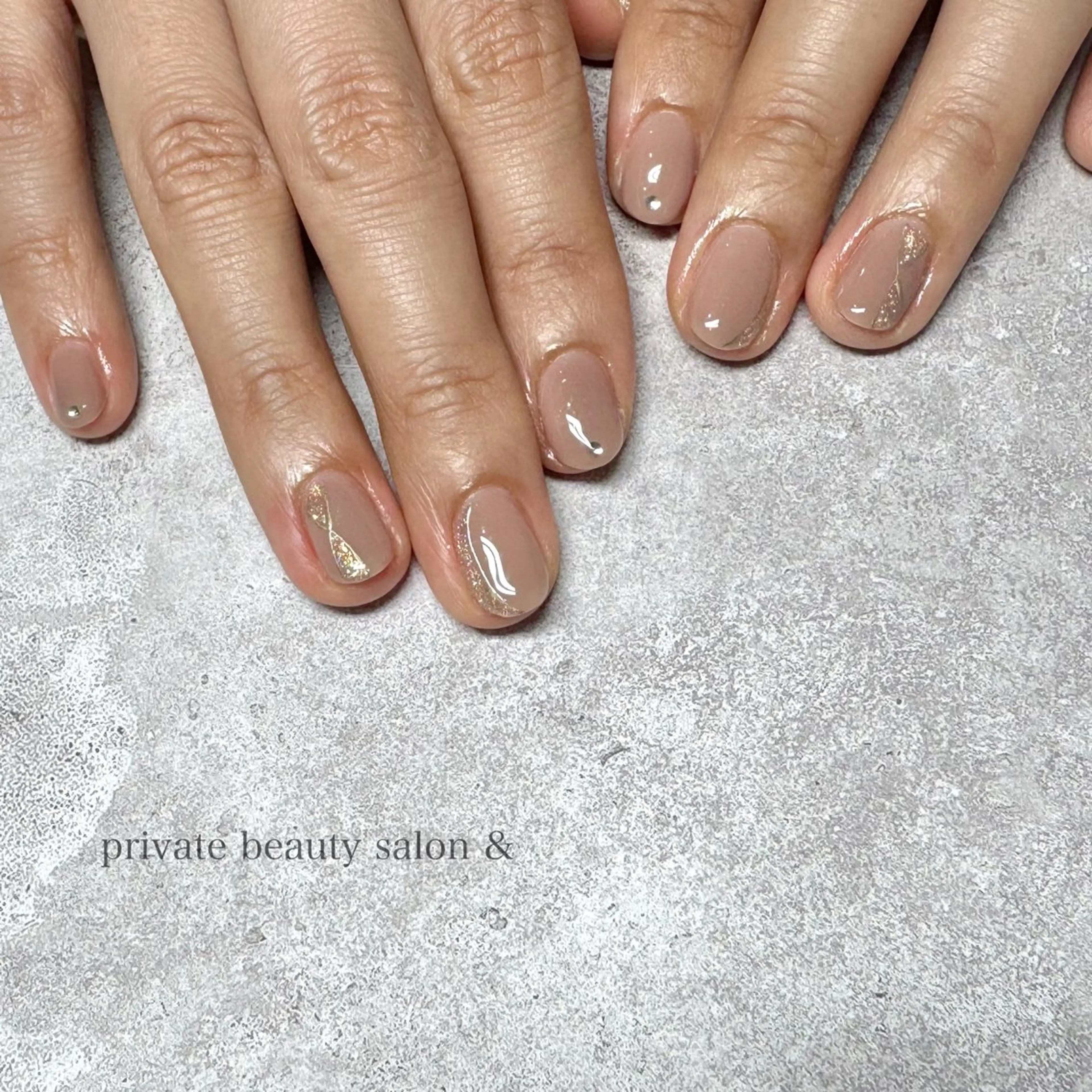 ネイル ニュアンスネイル private beauty salon &所属・田中 歩のネイルデザイン