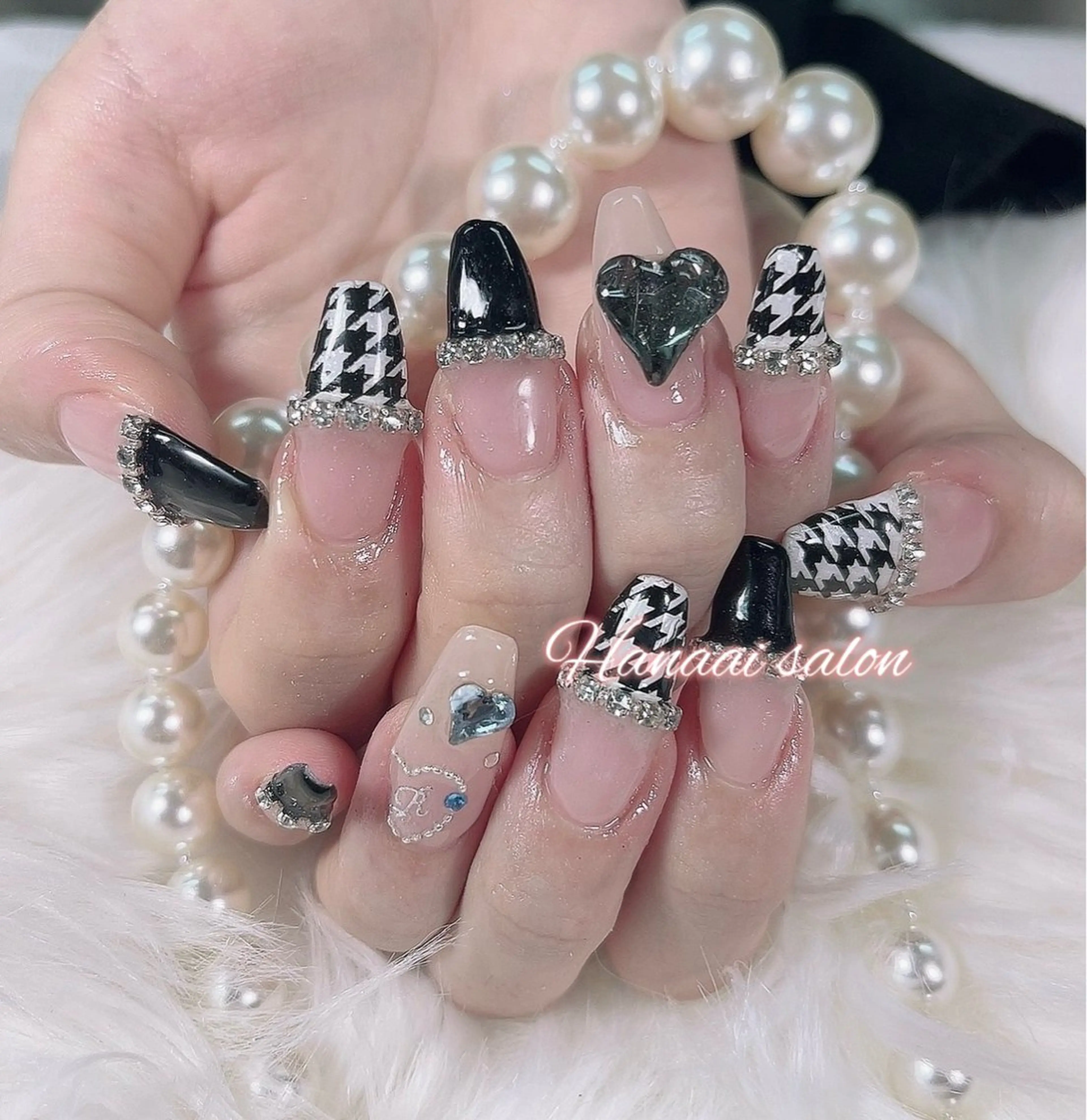 ロング Hanaai Salon新宿店のネイルデザイン