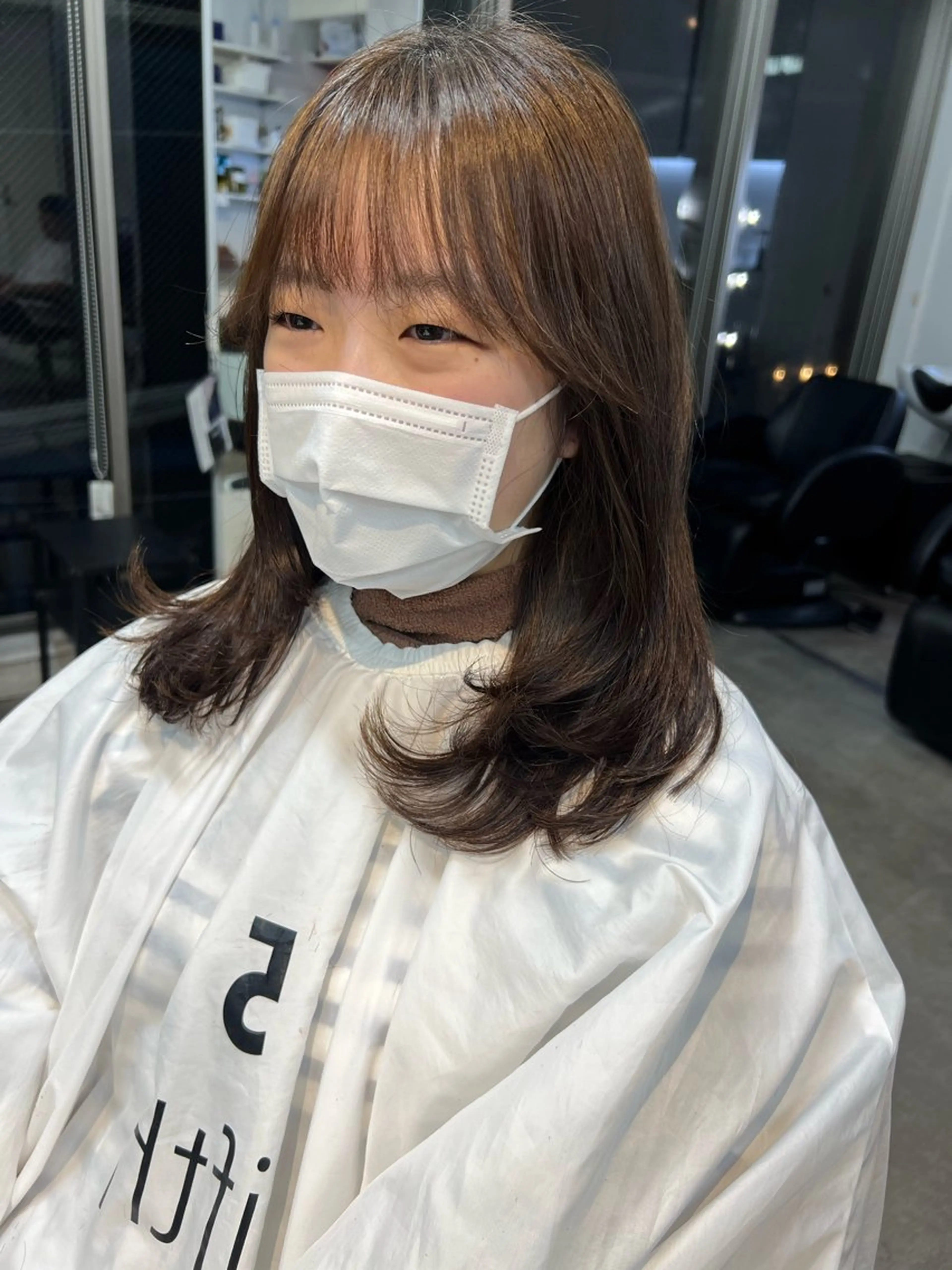 ロング カラー パーマ ヘアアレンジ ロングレイヤー くびれヘア 顔まわりレイヤー 韓国風ヘア くびれレイヤー ショートヘア原宿 fifth コシのヘアスタイル