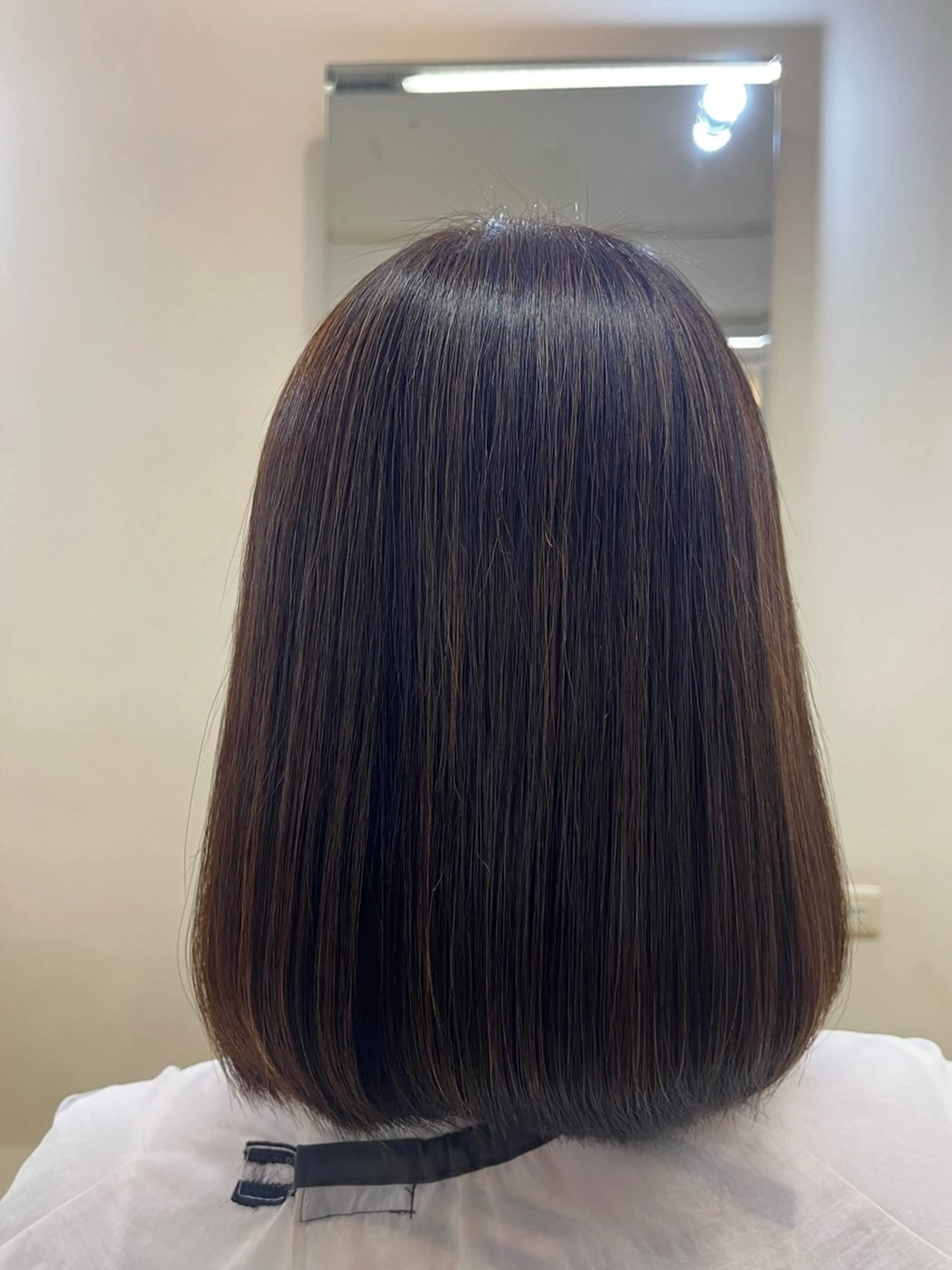 ミディアム ハイライト 松浦 彩のヘアスタイル