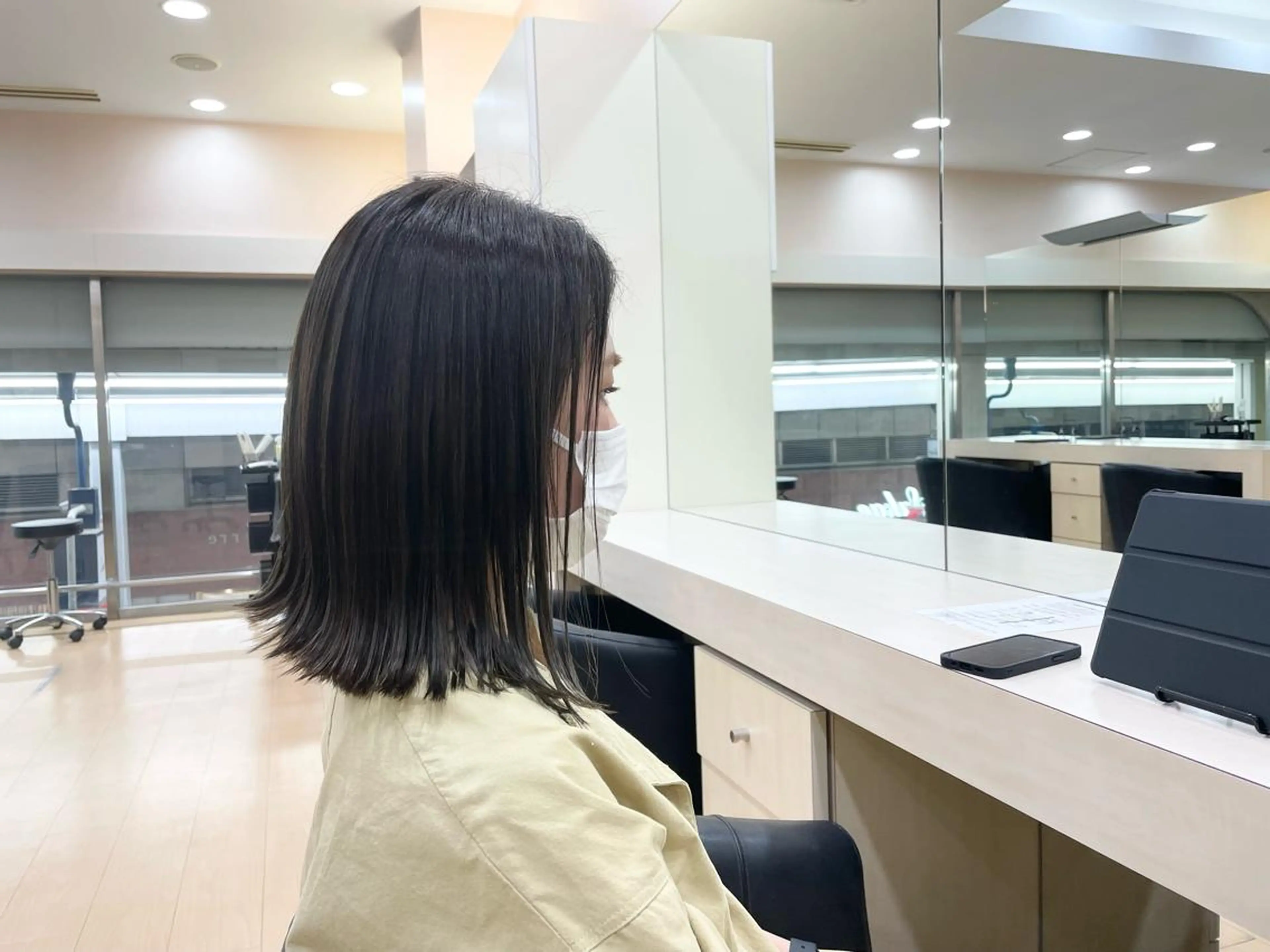 ミディアム カラー シェールピエール所属・Laf かおりのマツエク・マツパデザイン