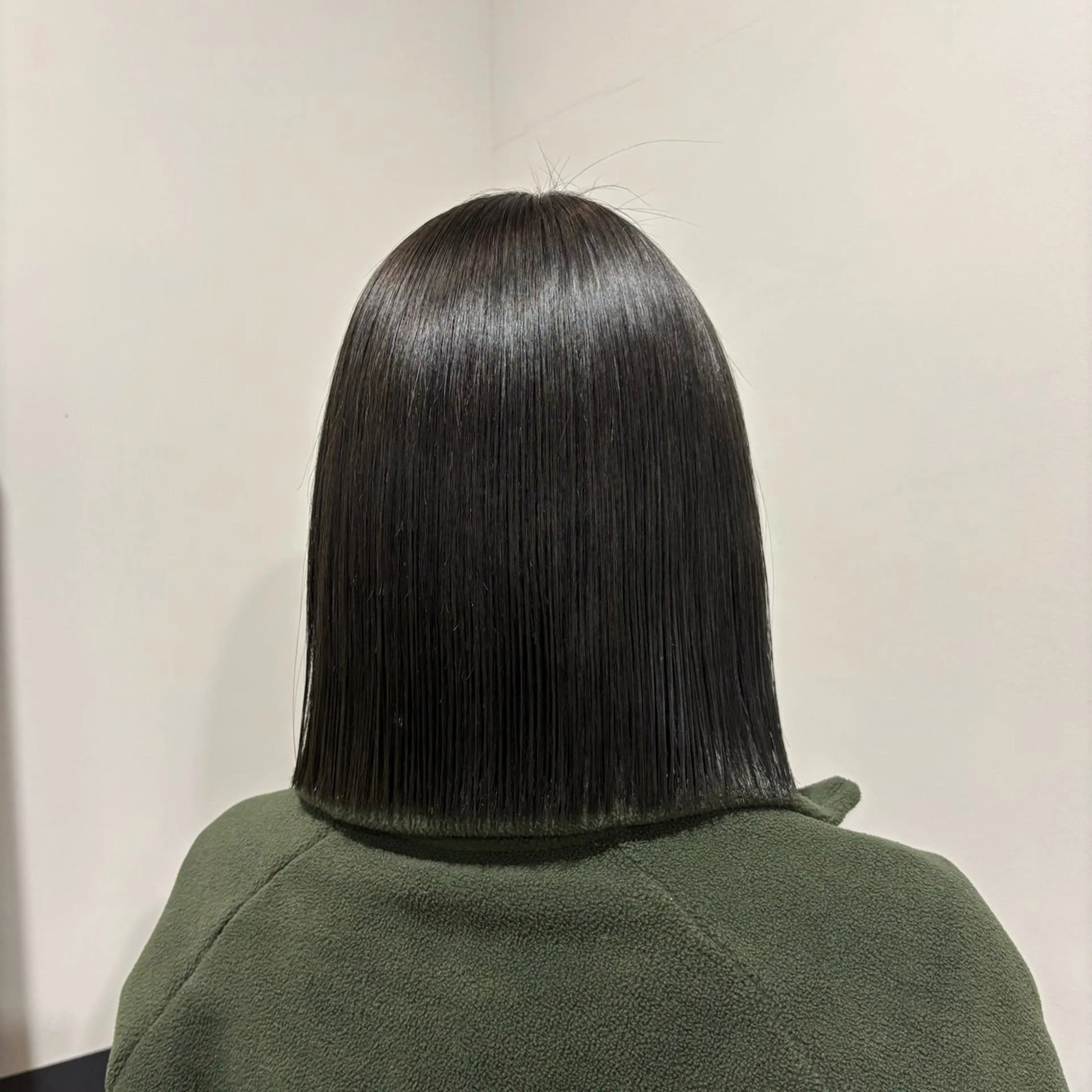 カラー グレージュ オリーブグレージュ オリーブグレー ヘアカラー ボブ/外国人風カラー 🩵mikiのヘアスタイル