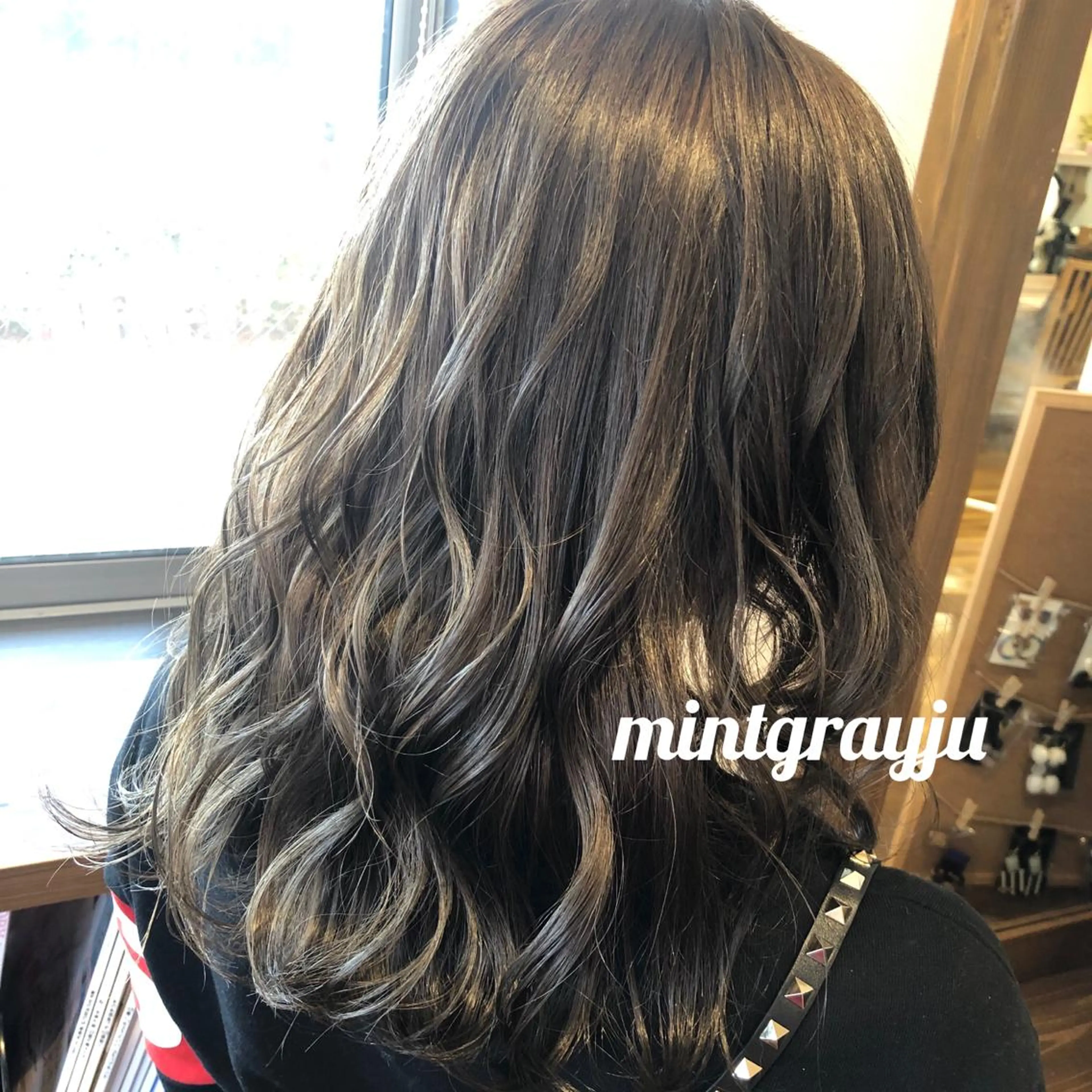 セミロング カラー ヘアカラー トリートメント ヘッドスパ HAIR&FACE 　STYLE所属・☁️Stylist Karin☁️のヘアスタイル