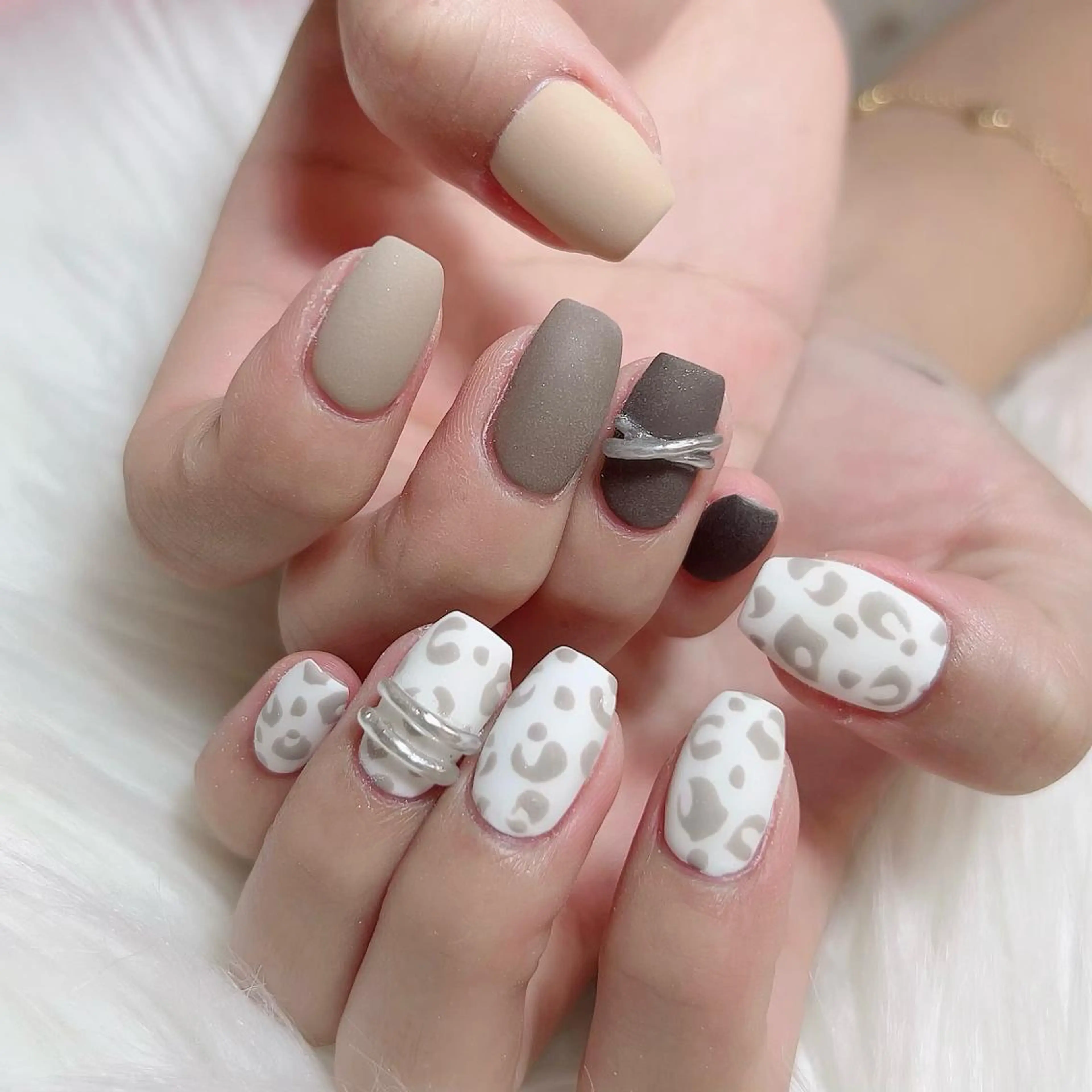 ネイル ハンドネイル Private Nail Salon　EM所属・Nail salon EM（エム）千葉のネイルデザイン