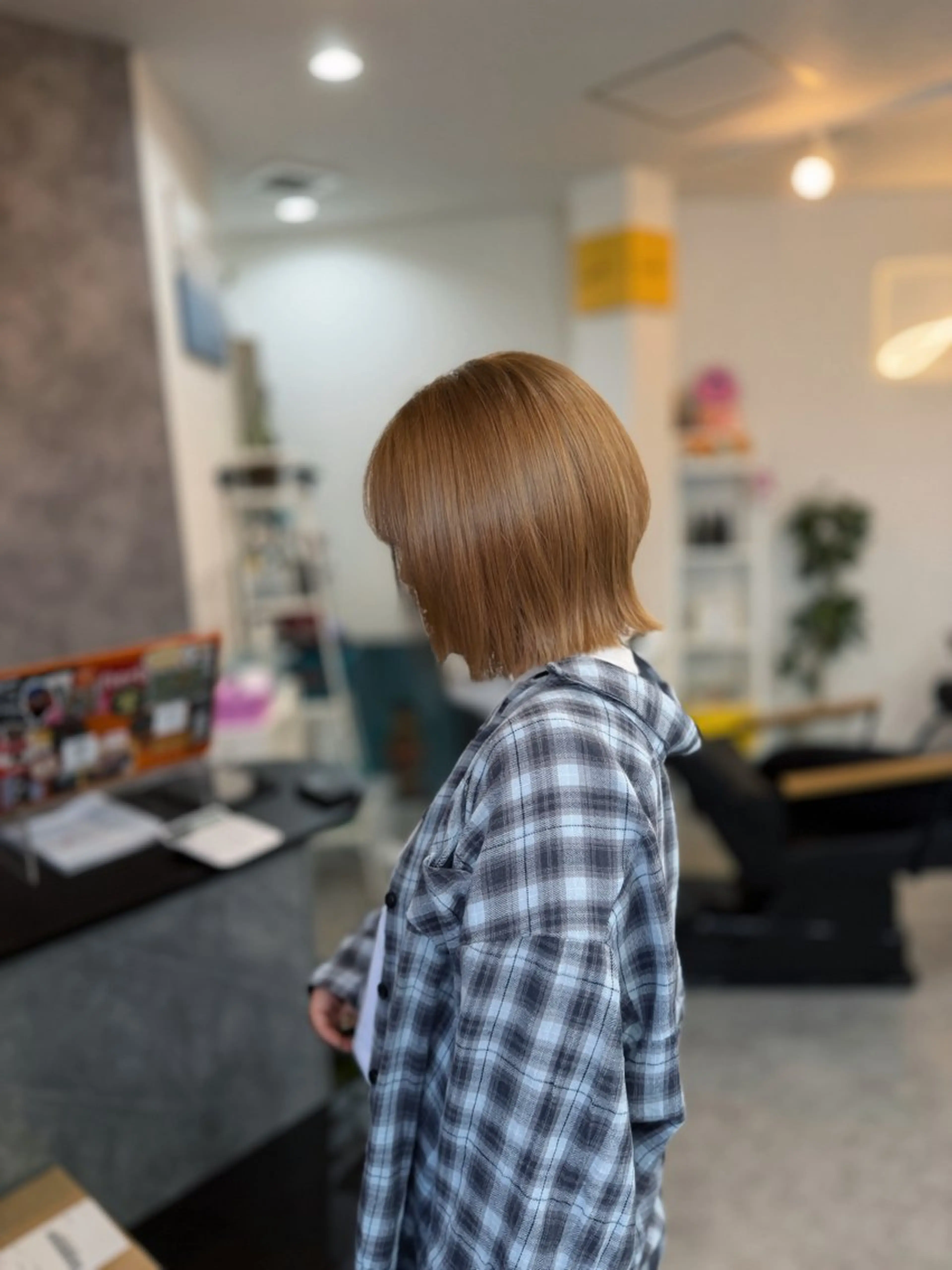 ミディアム ボブ ARARE HAIR みゆきのヘアスタイル