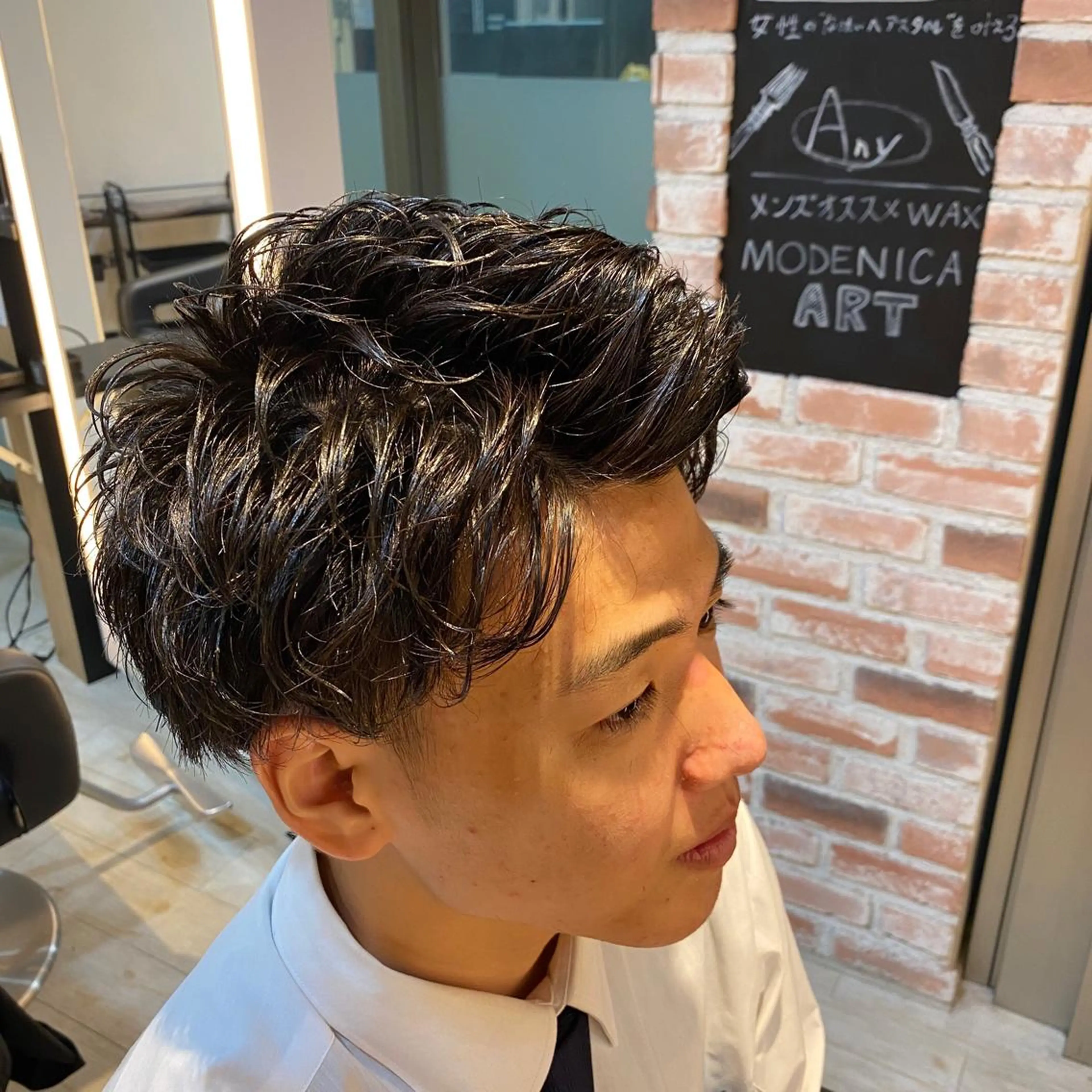 ショート パーマ Minori【ミノリ】所属・井手 孔介のヘアスタイル