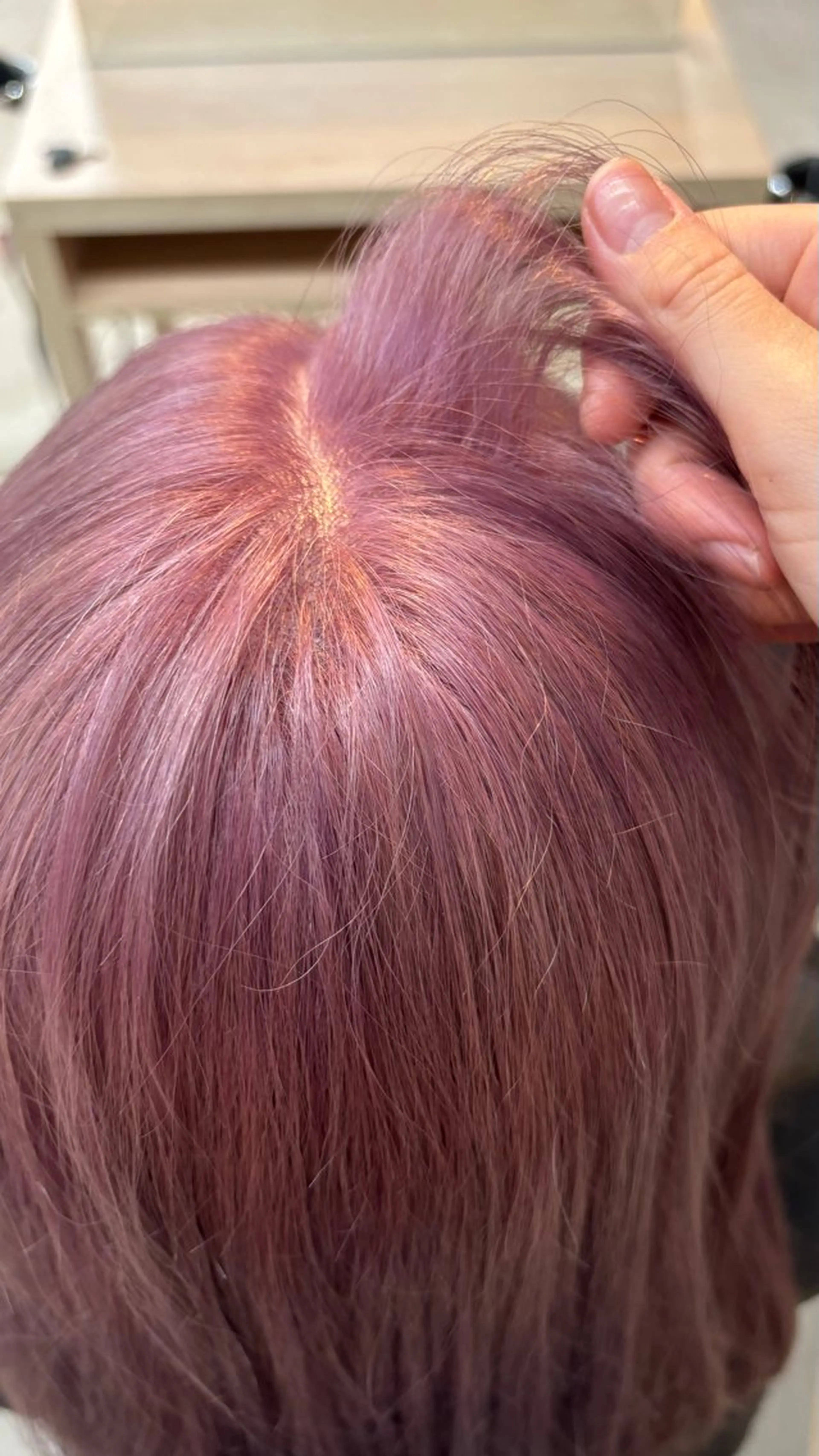 カラー ブリーチ 暖色/透明感カラー かずきのヘアスタイル