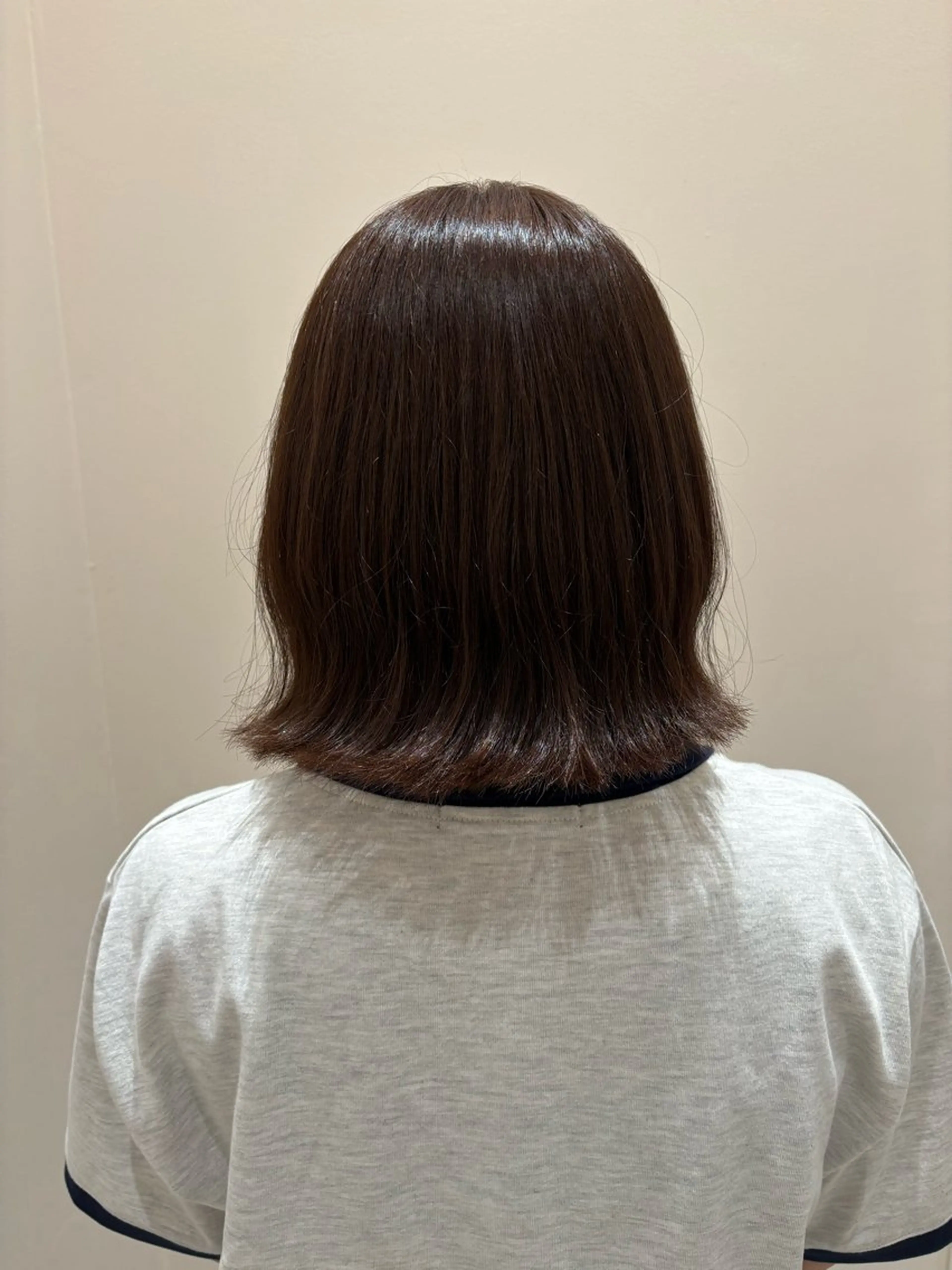 ミディアム カラー カット ヘアカラー トリートメント 中西 樹人のヘアスタイル