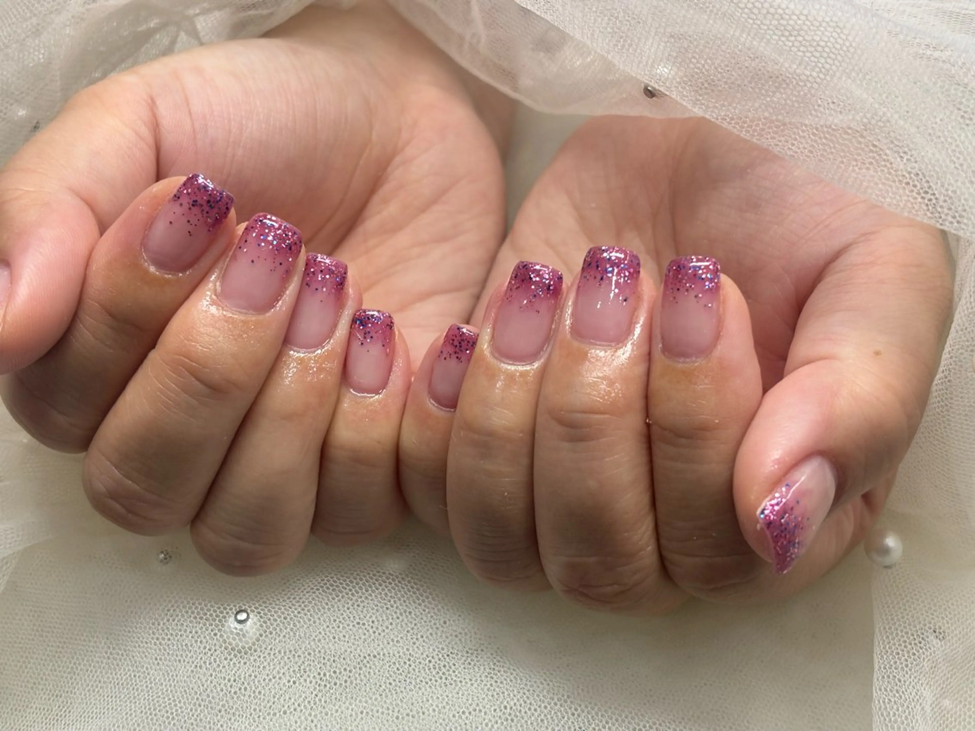 ネイル グラデーション ラメ(グリッター) ラメグラデーション ビューティーサロン  MIYAVI所属・浅草MVYAVI うかのネイルデザイン