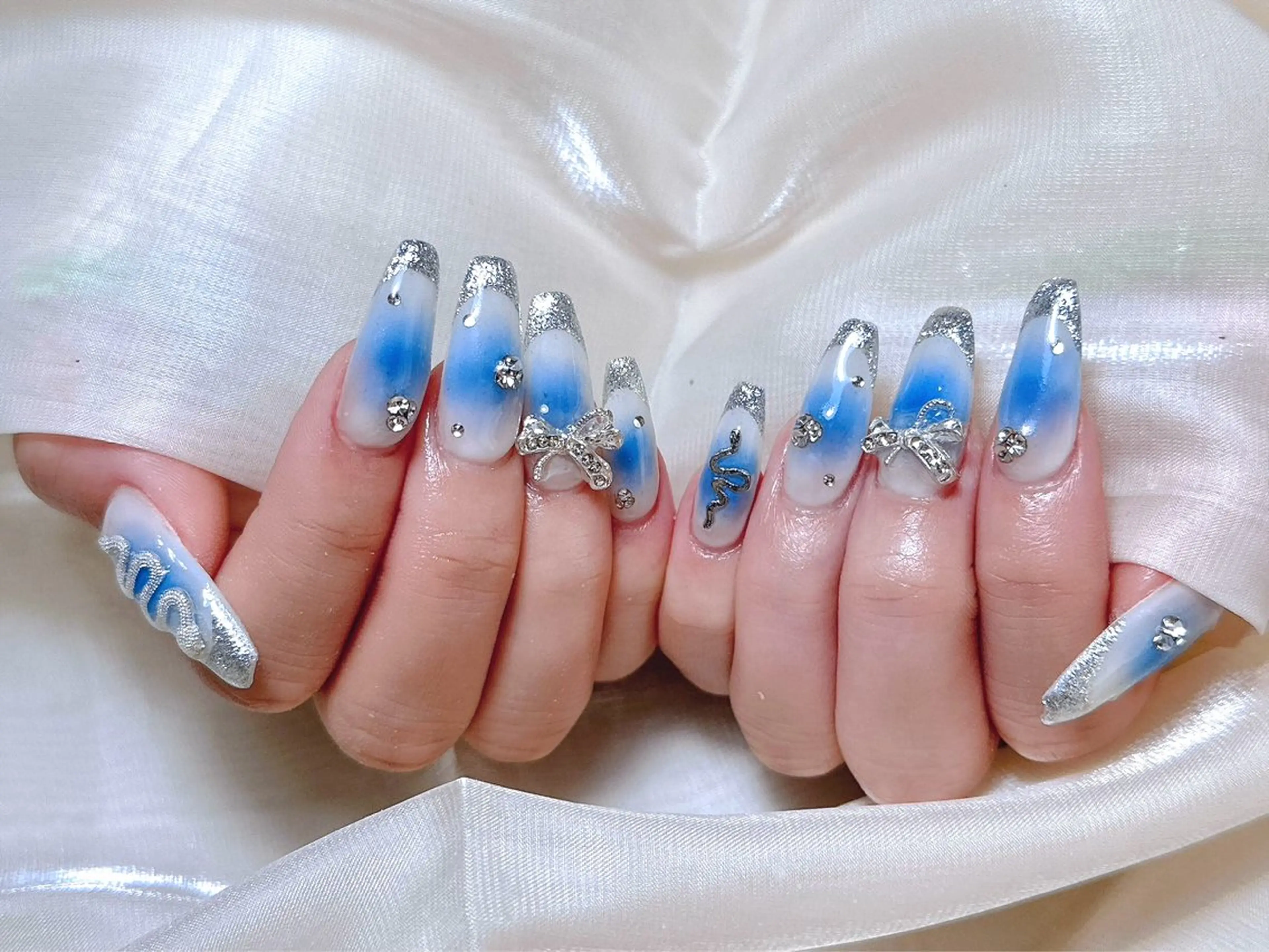 ネイル ハンドネイル リン リンのネイルデザイン