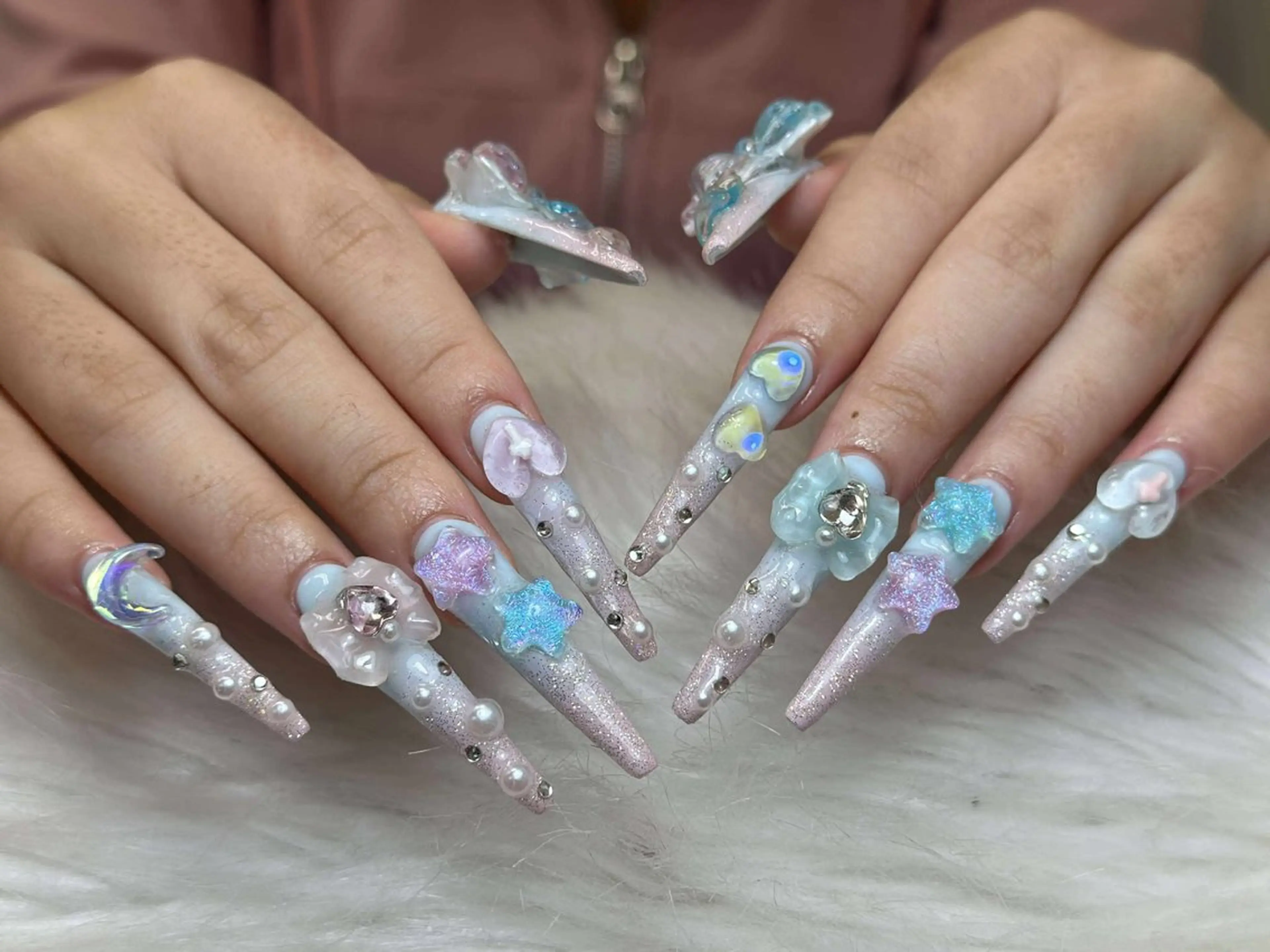 ネイル アートネイル 成人式 ジェルネイル ニュアンスネイル 夏ネイル ハンドネイル NIE MoMoのネイルデザイン