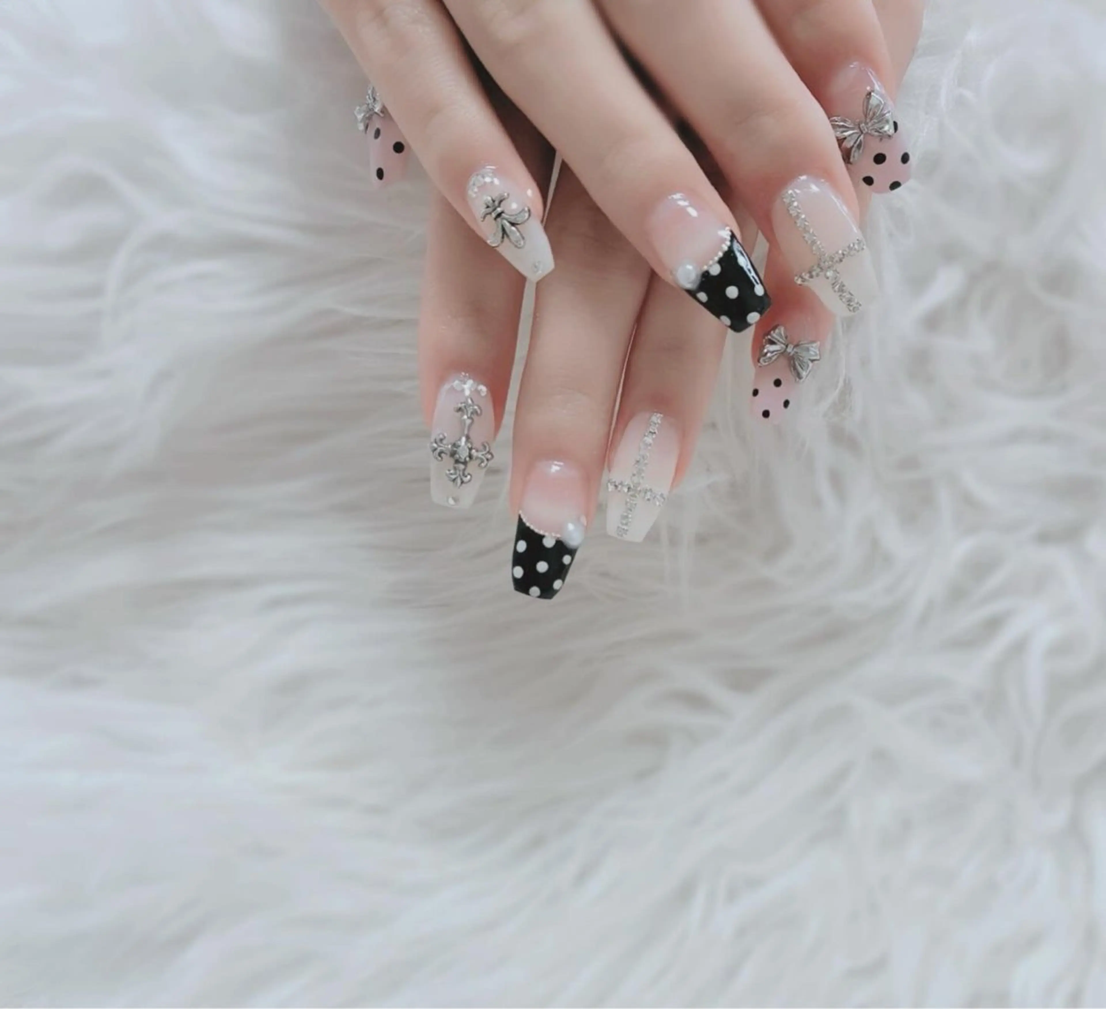 ネイル ESPOIR Ｎのネイルデザイン