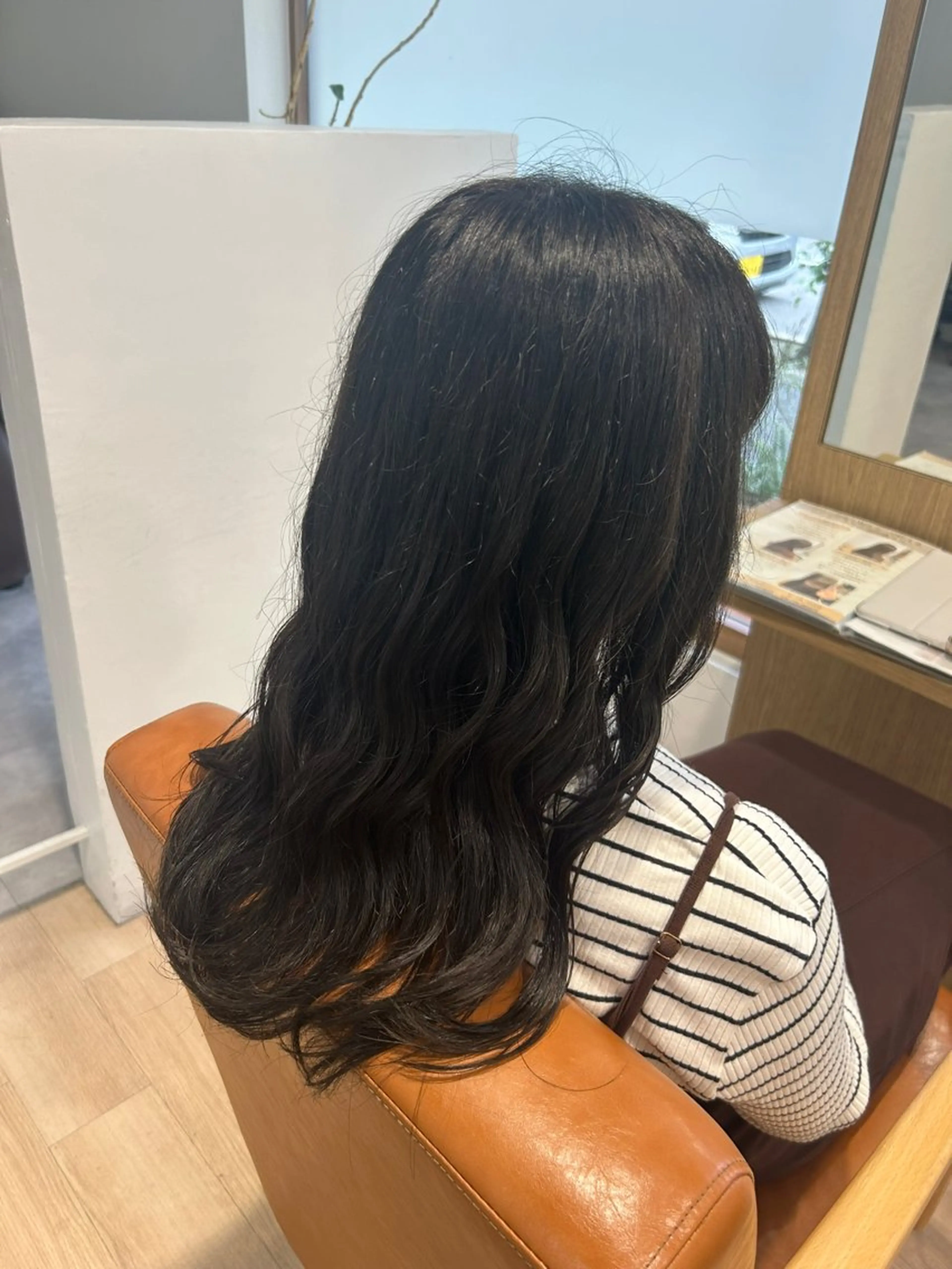 【予約後メッセージの確認宜しくお願い致します⭐️】カットモデル＋ワンカラーの写真