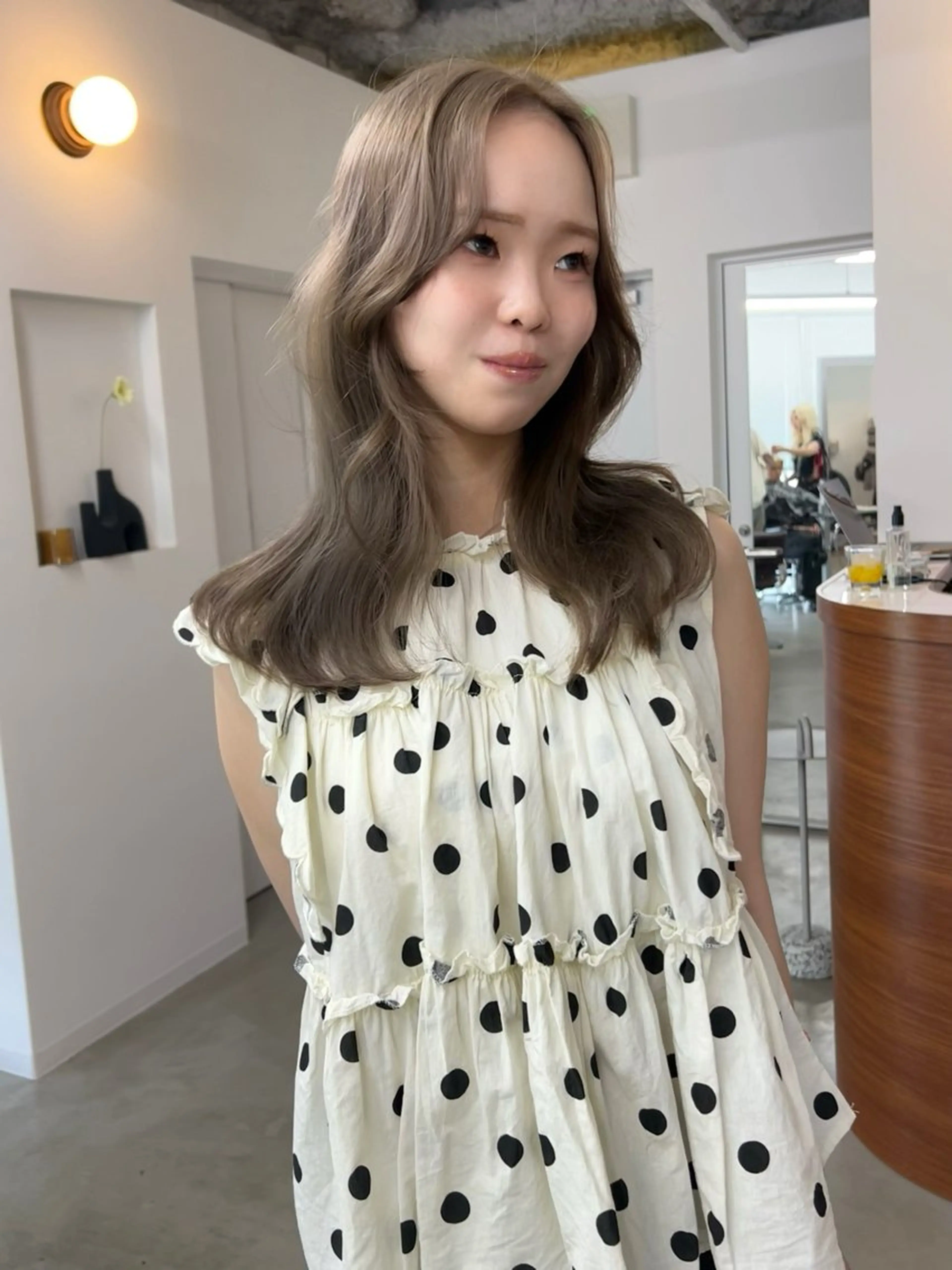 セミロング いざわりお /梅田/ブリーチのヘアスタイル