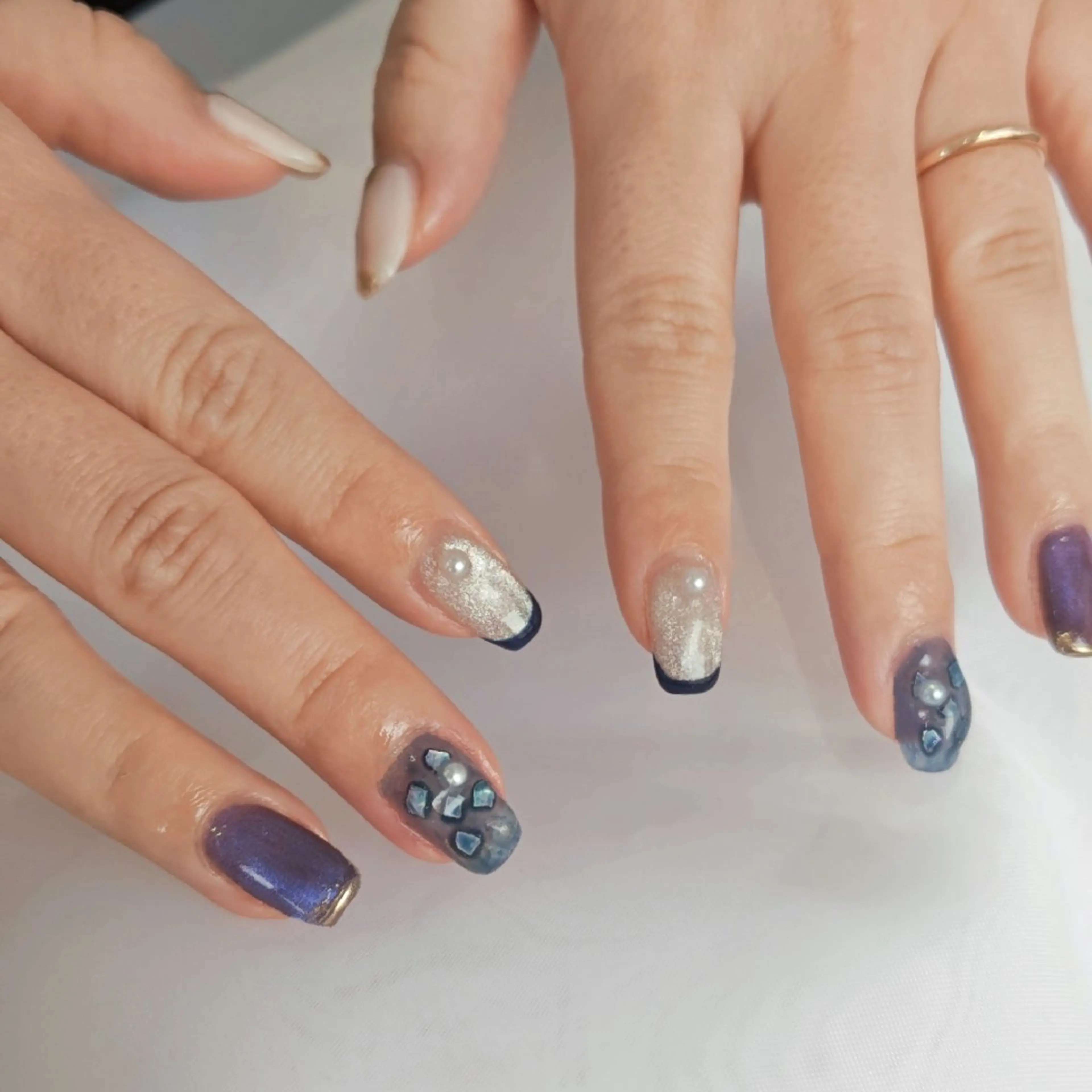 ネイル フレンチネイル マグネットネイル ミラーネイル ぷっくりネイル ハンドネイル felicita服部店所属・felicita fumi♡のネイルデザイン