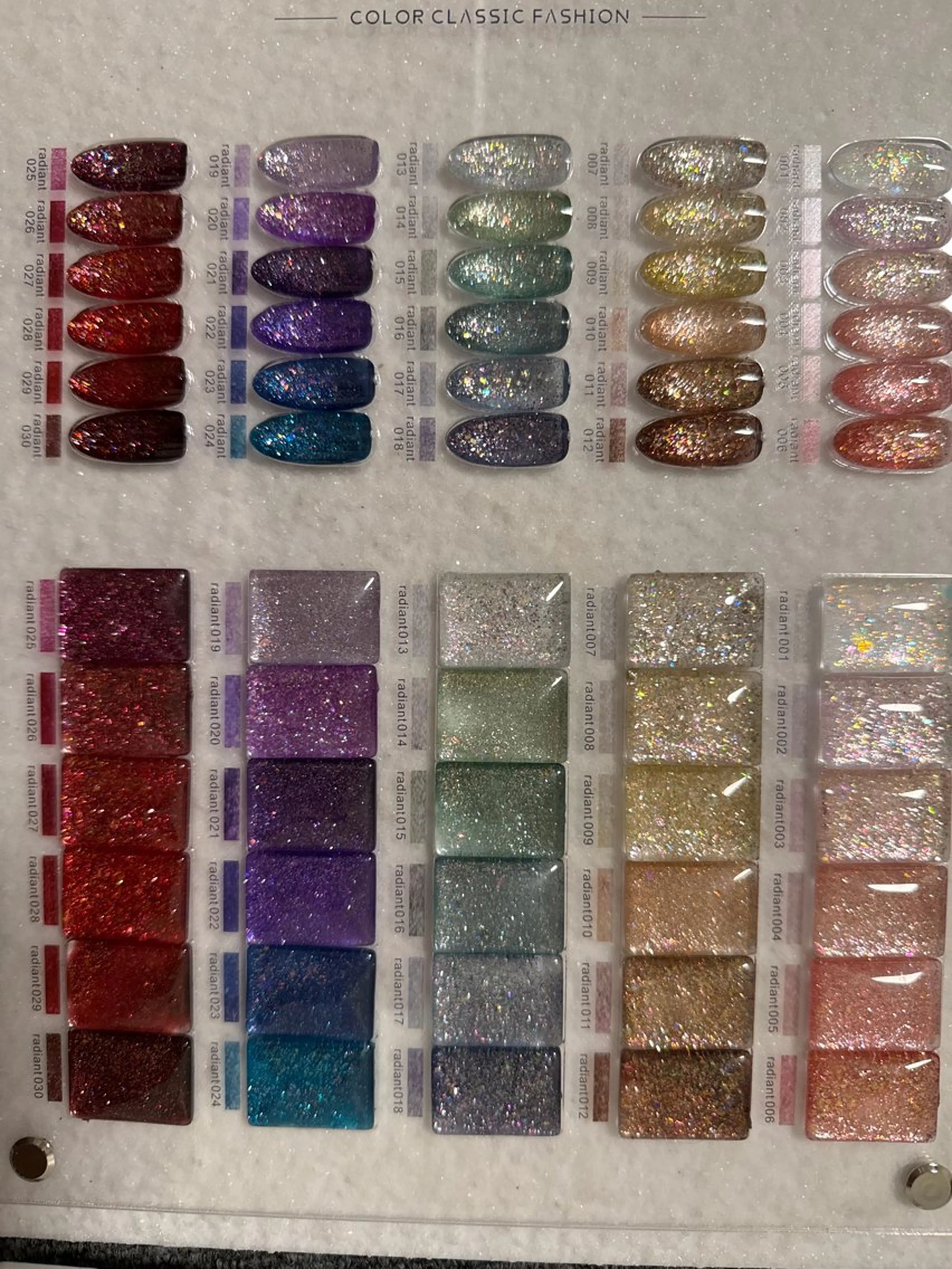 カラー NANAネイルサロン 【長さだし専門店】のネイルデザイン