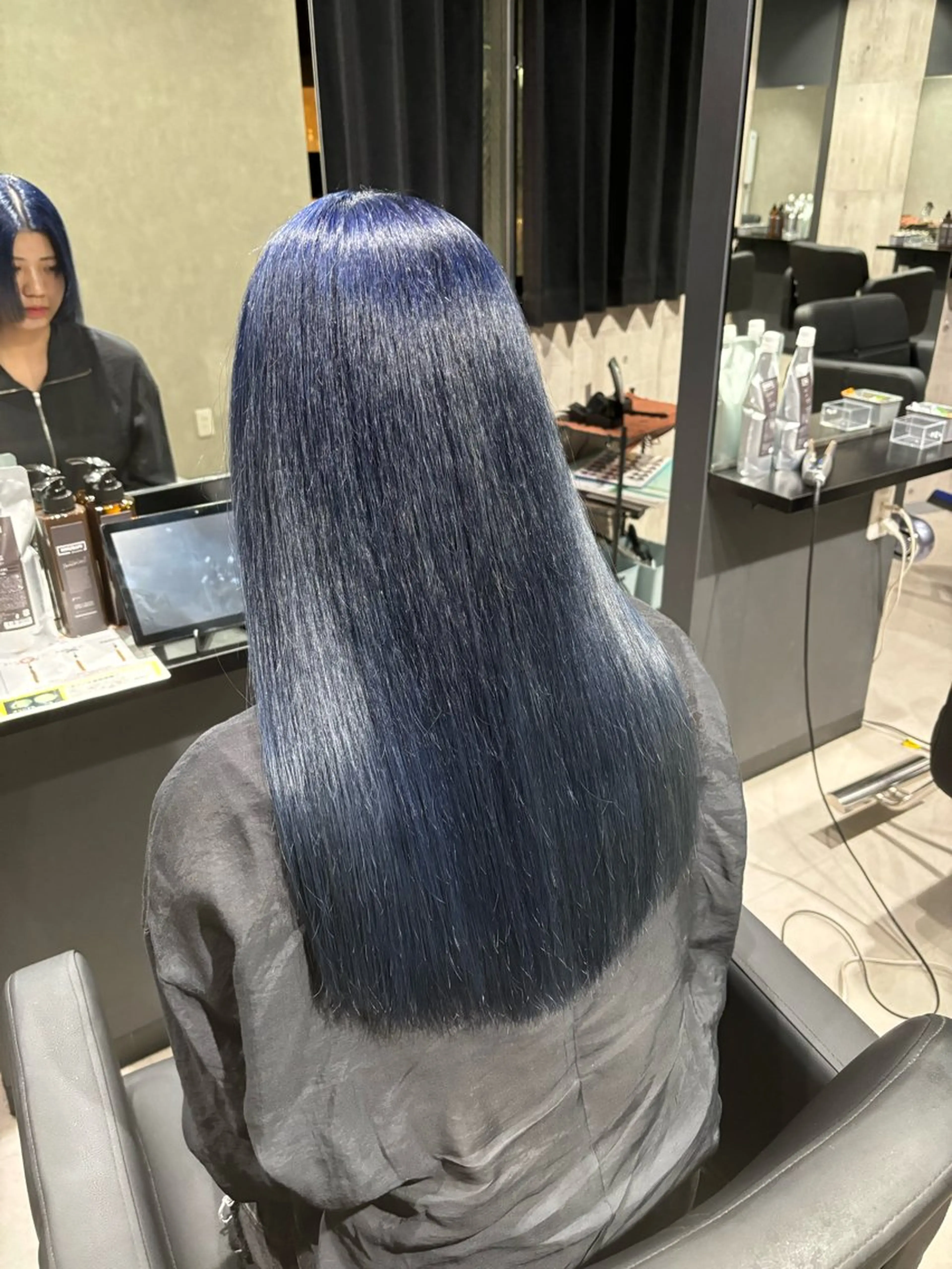 ロング カラー ブルーカラー ネイビーカラー カット ヘアカラー トリートメント _white【京橋店】所属・_WHITE / KENTOのヘアスタイル