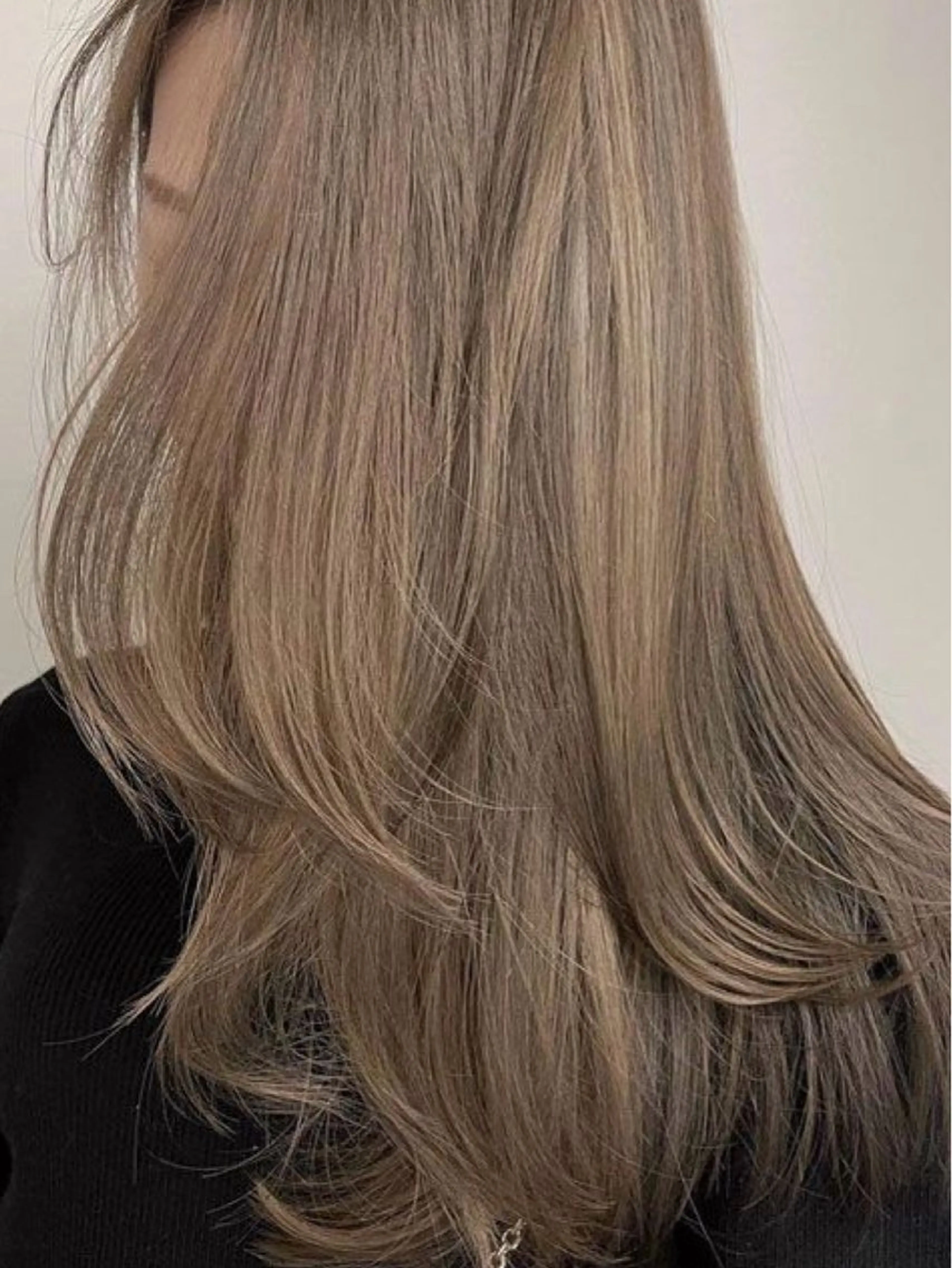 ロング 古沢 新のヘアスタイル