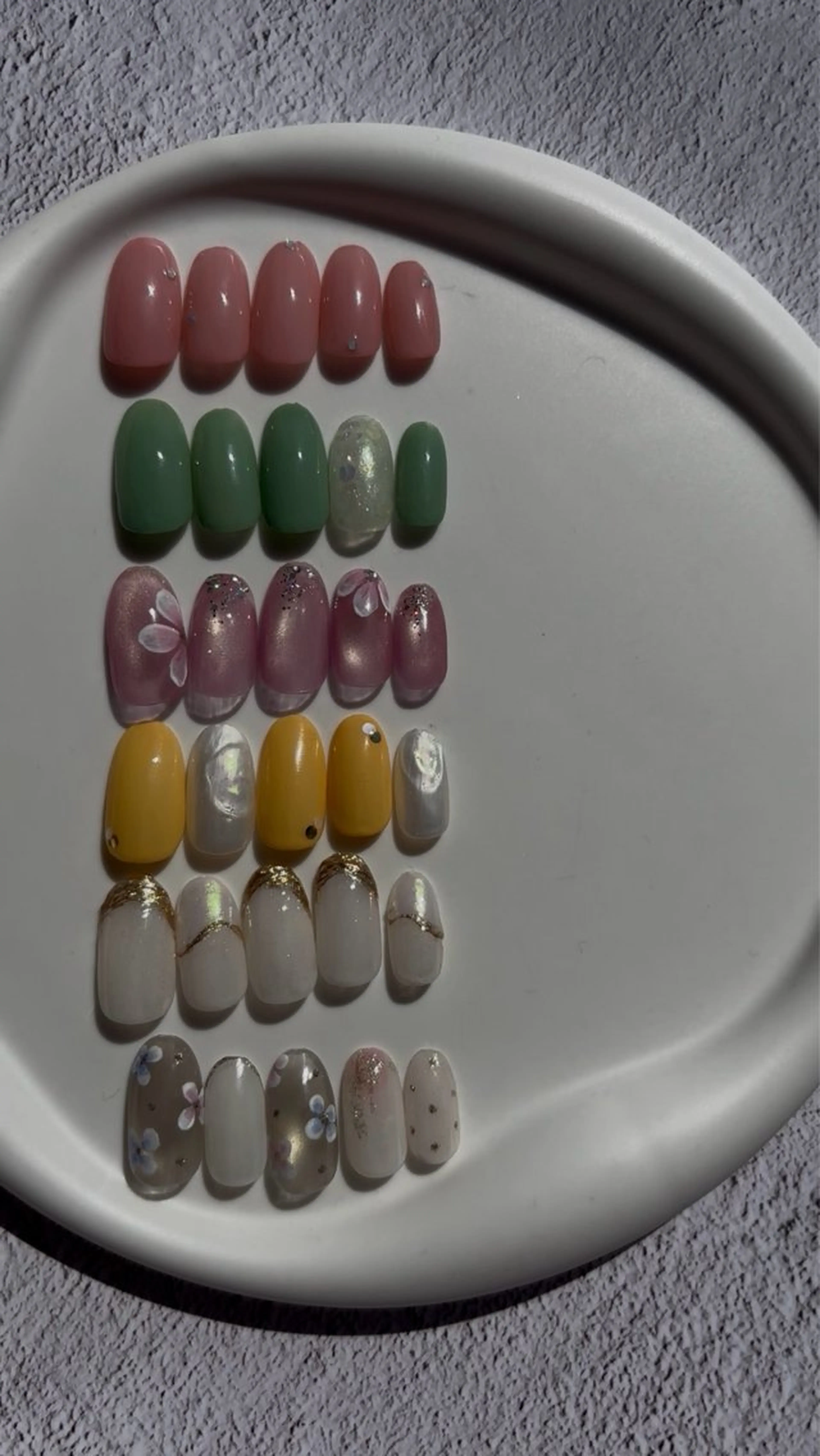 ネイル ラカシェットデ レイのネイルデザイン