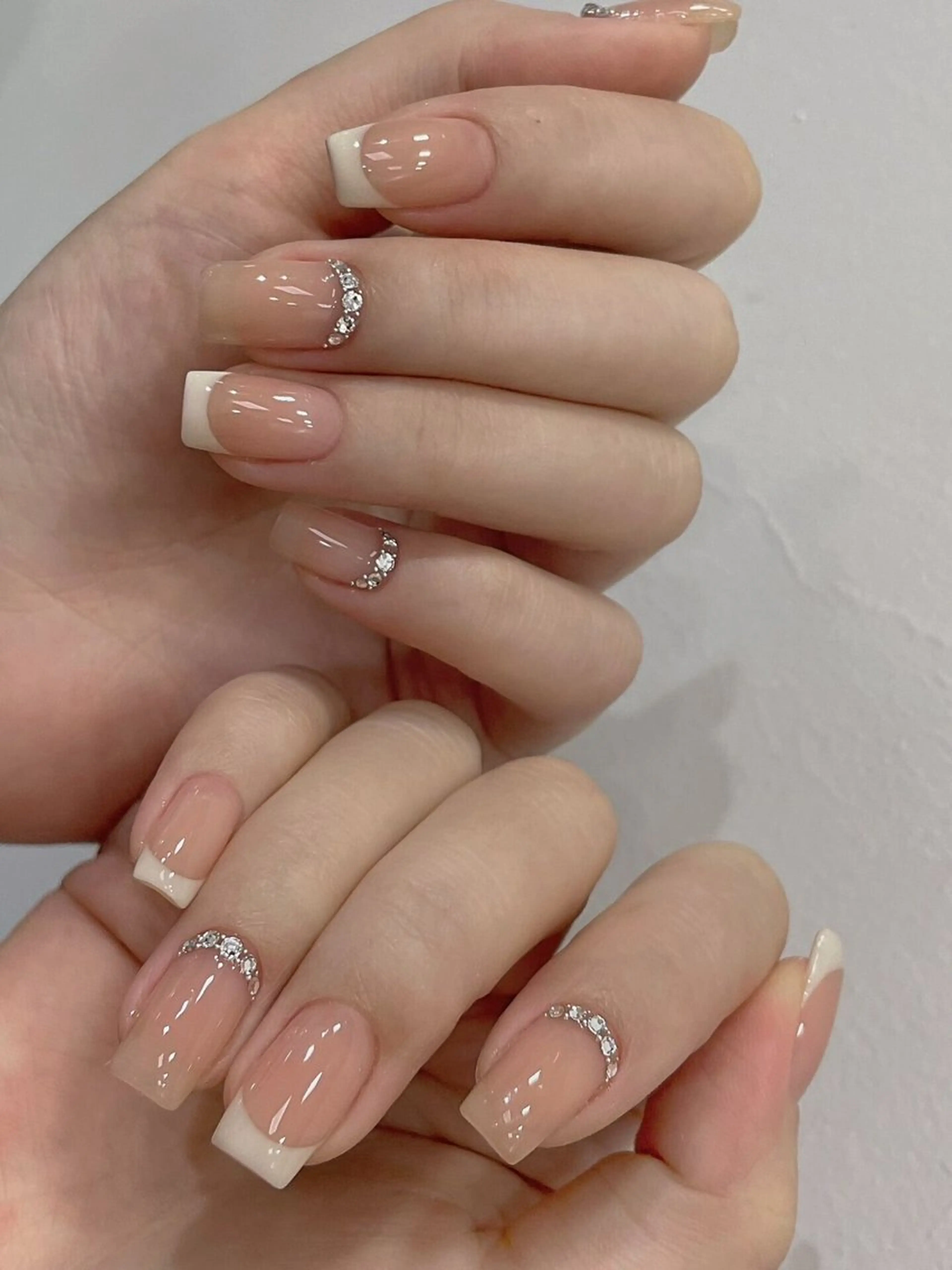 ネイル ジェルネイル ハート 韓国ネイル ニュアンスネイル パラジェル ハンドネイル Nikoネイルサロン 高田馬場店のネイルデザイン