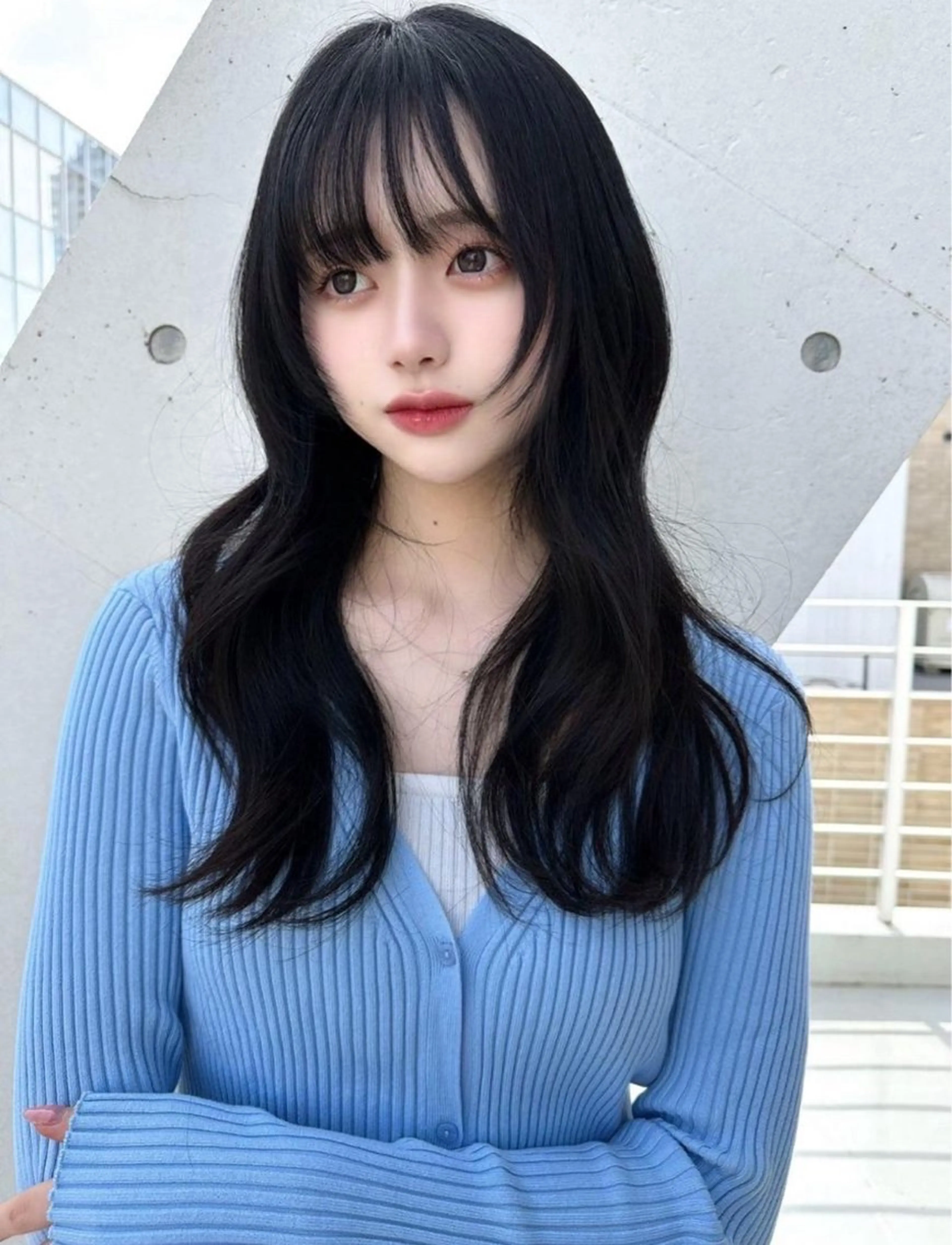 ロング 韓国ヘア/ブリーチ無 しWカラー/オリーブのヘアスタイル