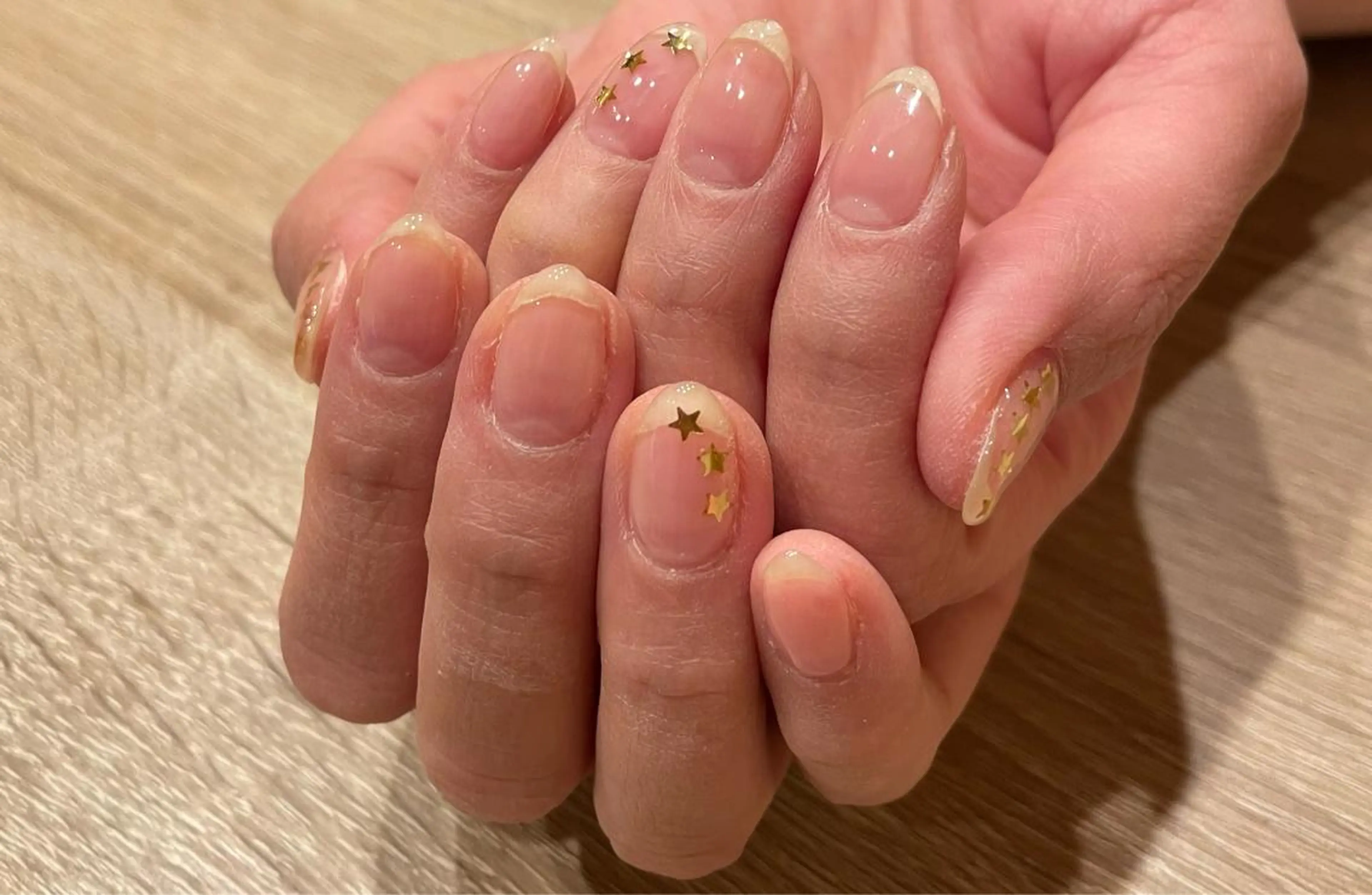 ネイル クリアネイル ホログラムネイル liberté所属・liberté🫧 新小岩のネイルデザイン