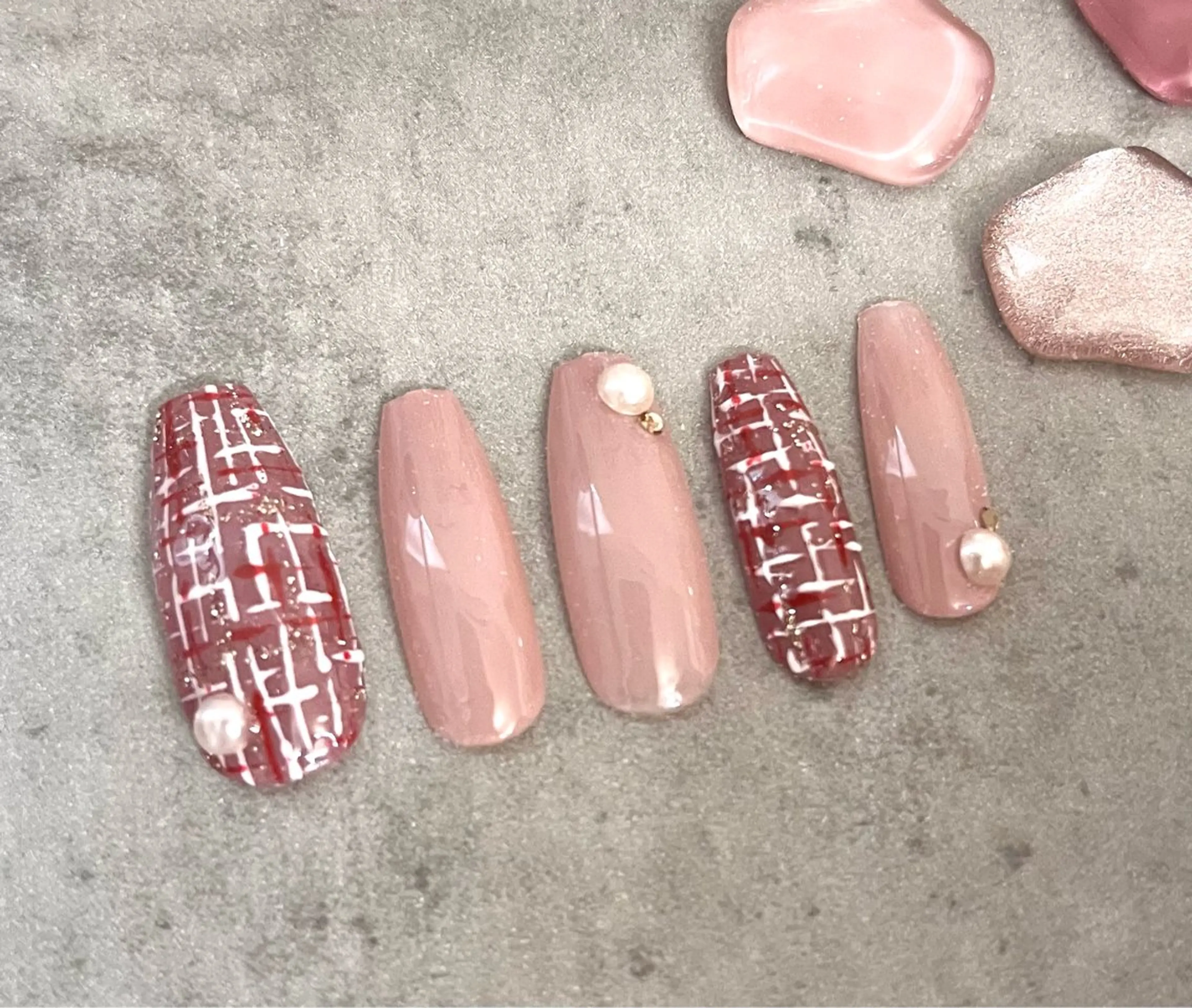 ネイル ピンク ネイルチップ ツイードネイル Nail salon ♡のネイルデザイン