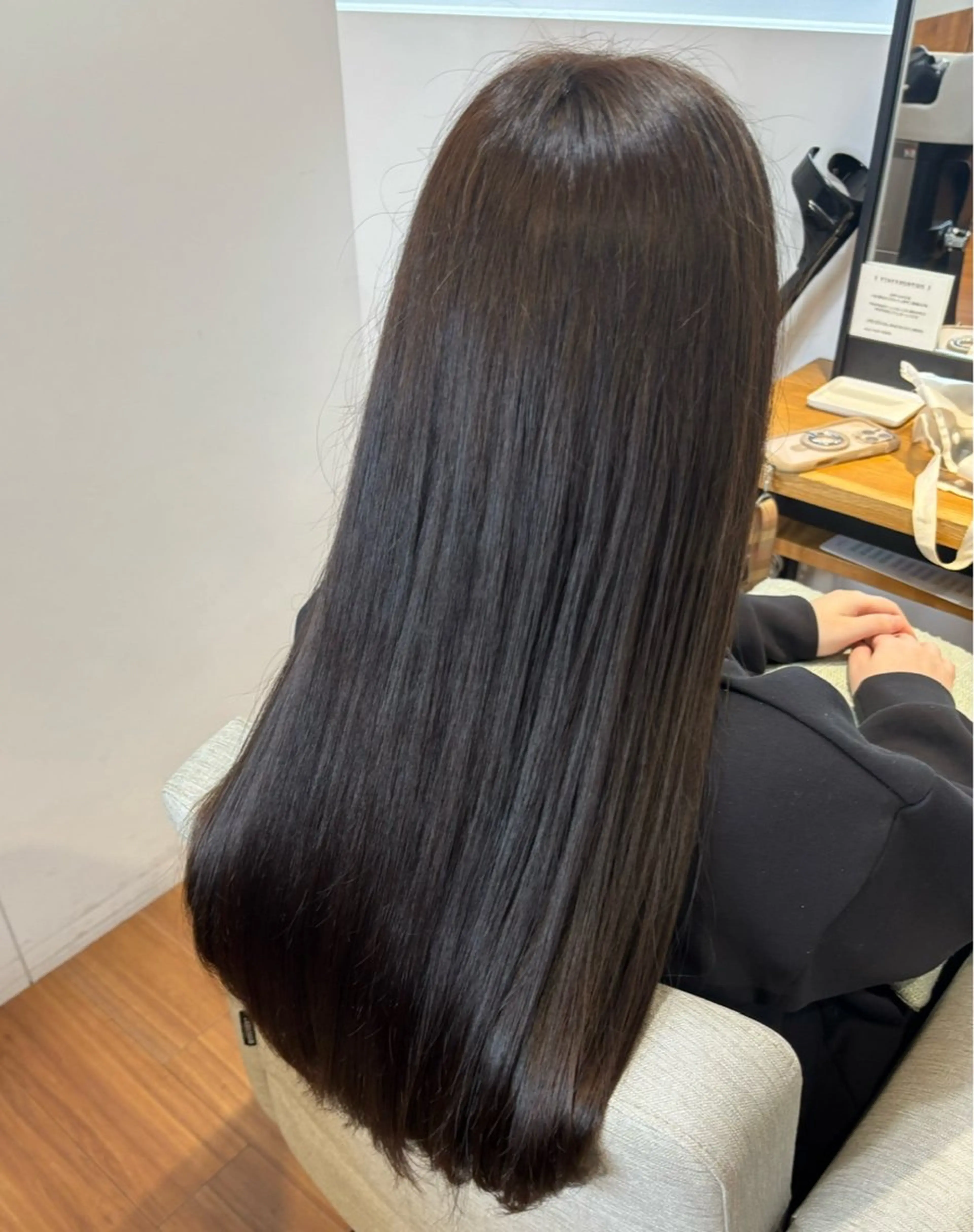 《髪質改善🫧》髪質改善トリートメント＋縮毛矯正＋カットの写真