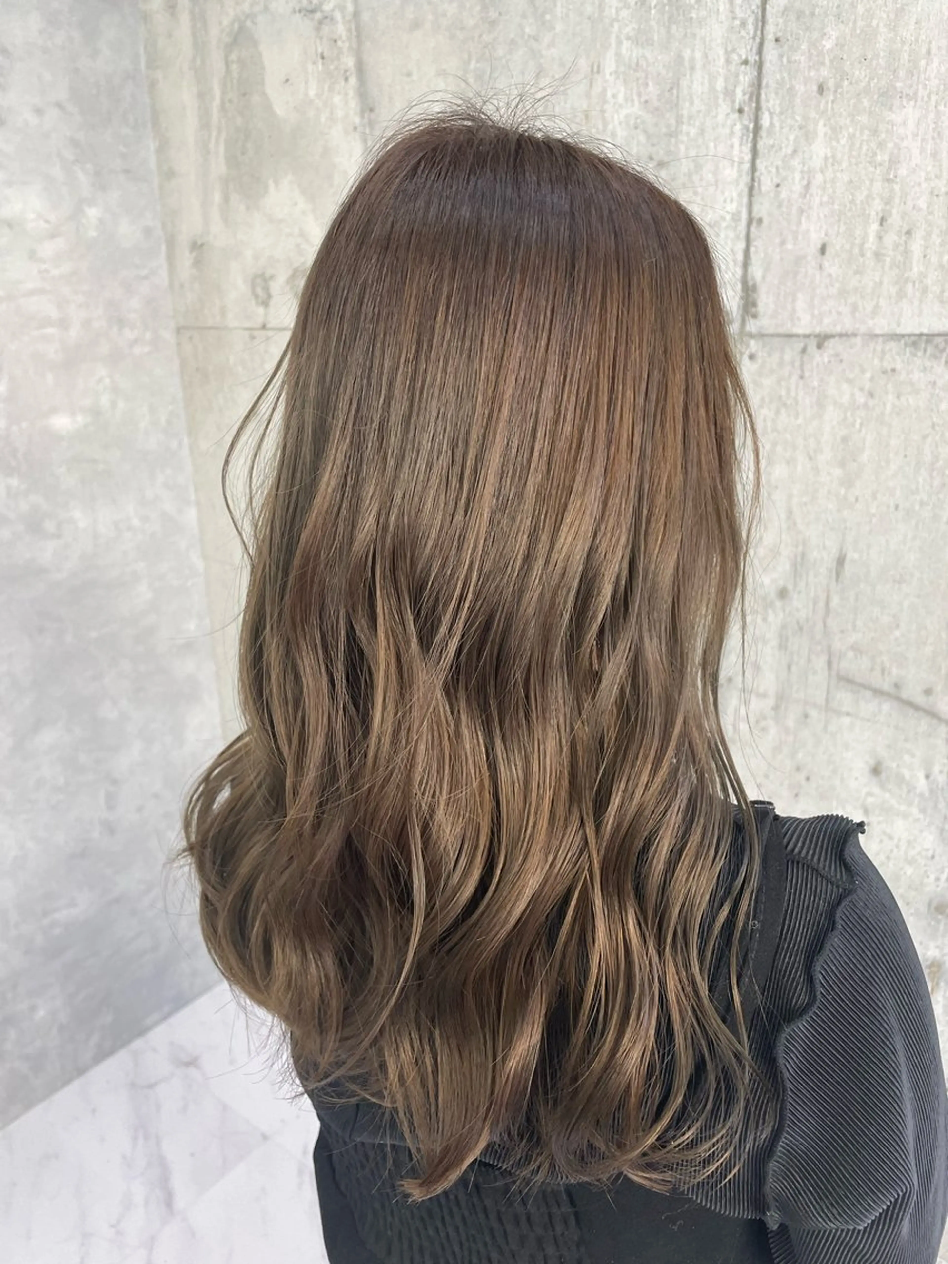 カット+ブリーチなしWカラー+トリートメントの写真