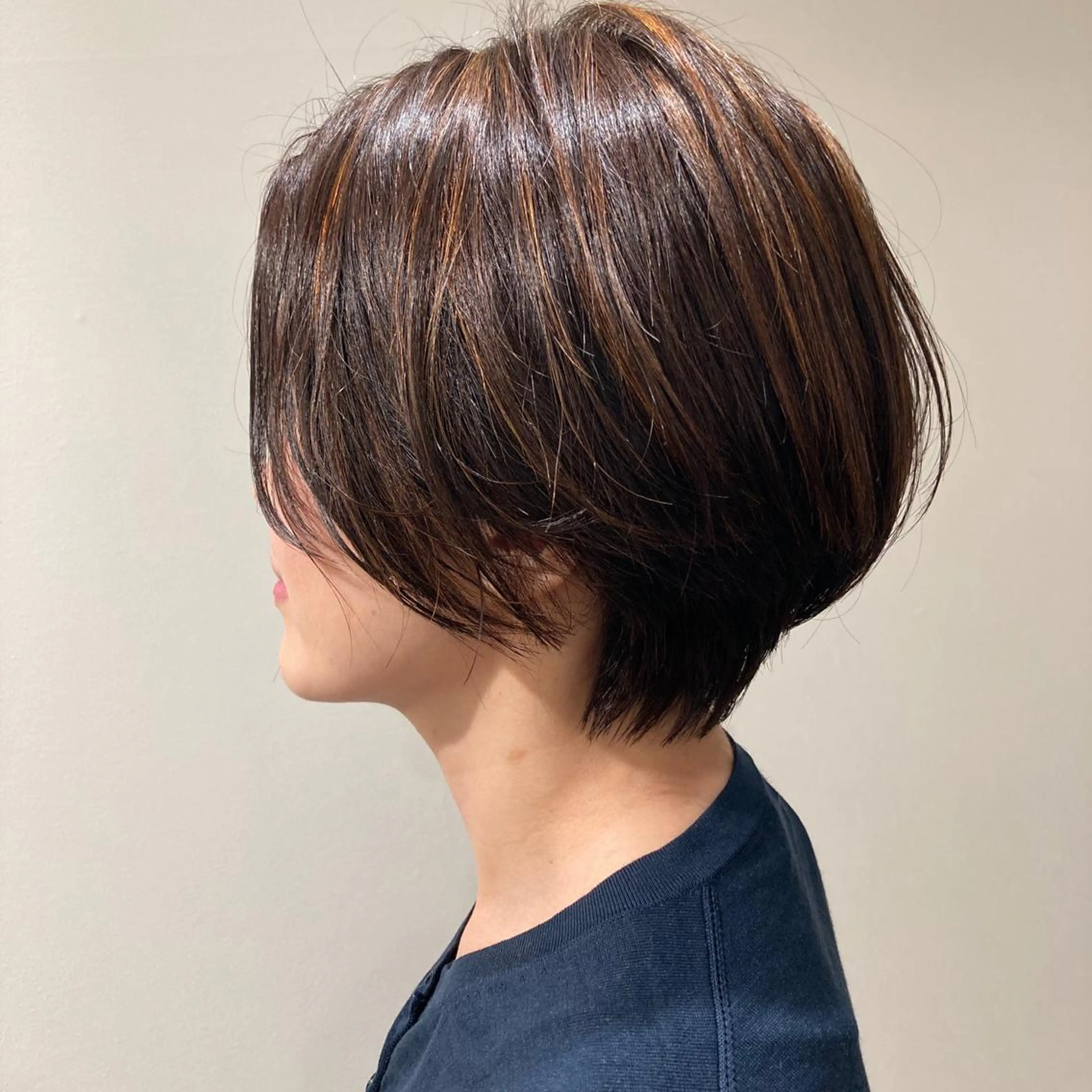 ショート カット ヘアカラー NEWI 京橋 京橋【tomomi】のヘアスタイル