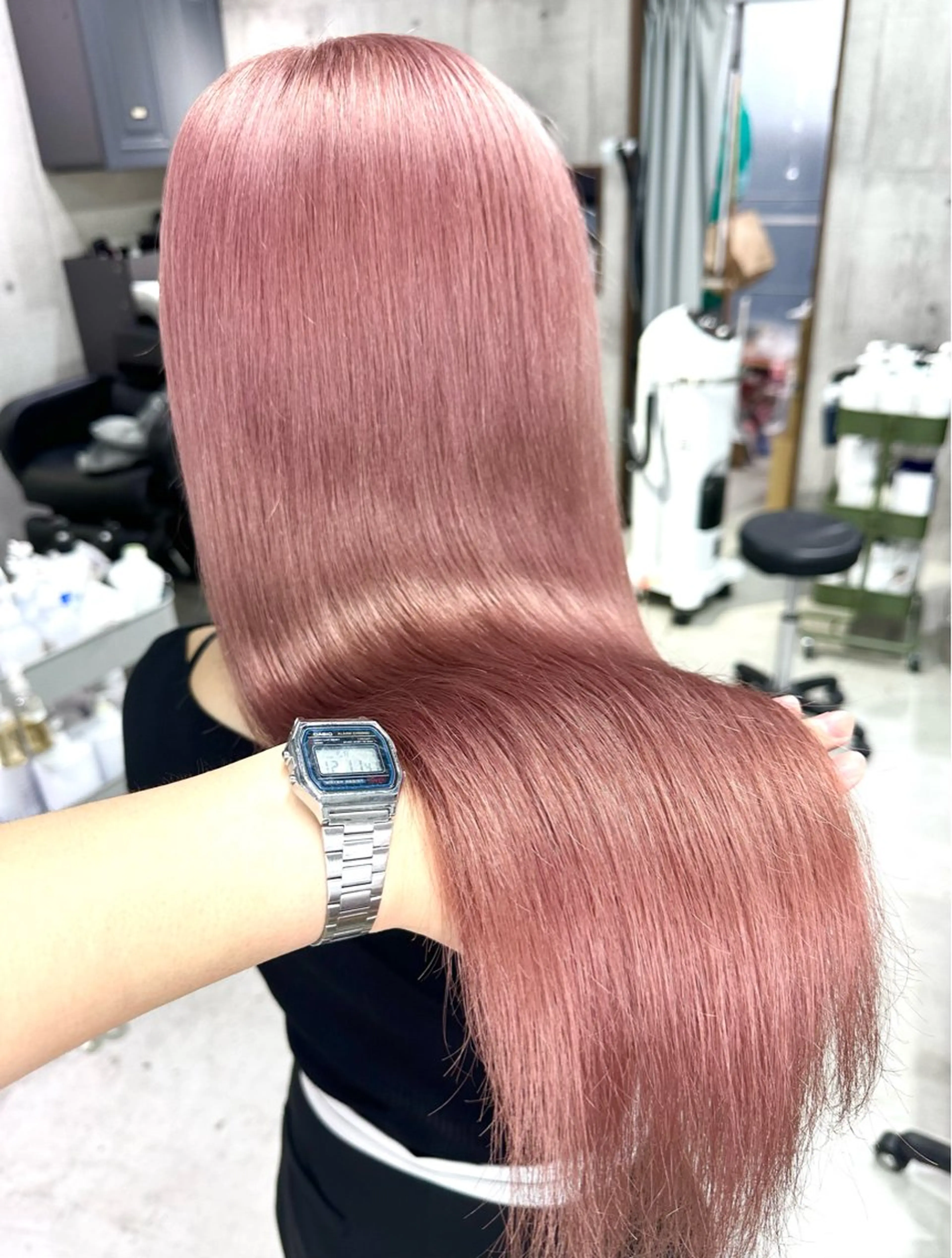 ロング カラー ハイトーンカラー ピンクカラー 髪質改善 トリートメント カット ヘアカラー トリートメント 名古屋のピンク好き かずくん🦩のヘアスタイル