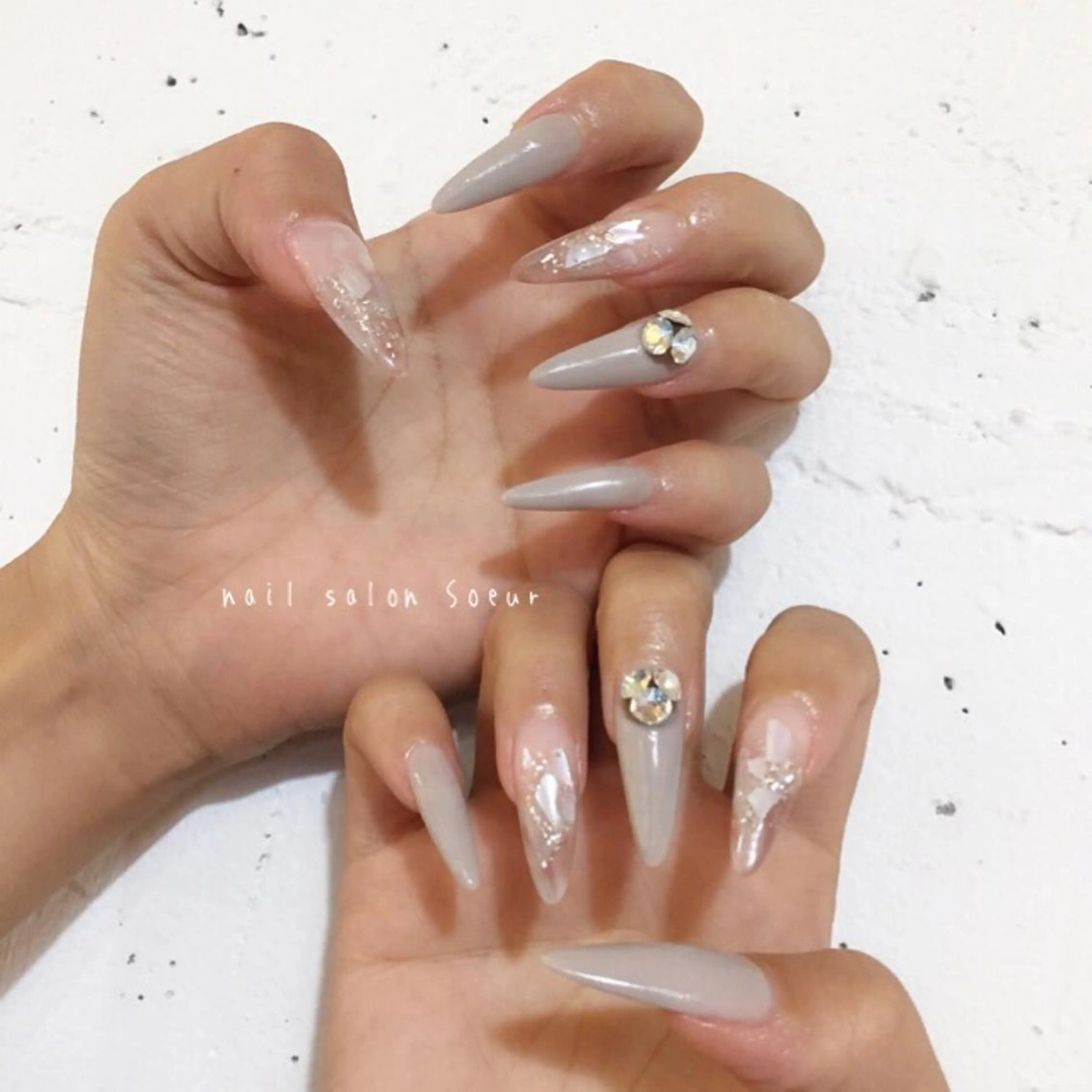 ネイル クリアネイル ロングネイル 持ち込み スカルプネイル ストーンネイル ハンドネイル nail salon Soeurのネイルデザイン