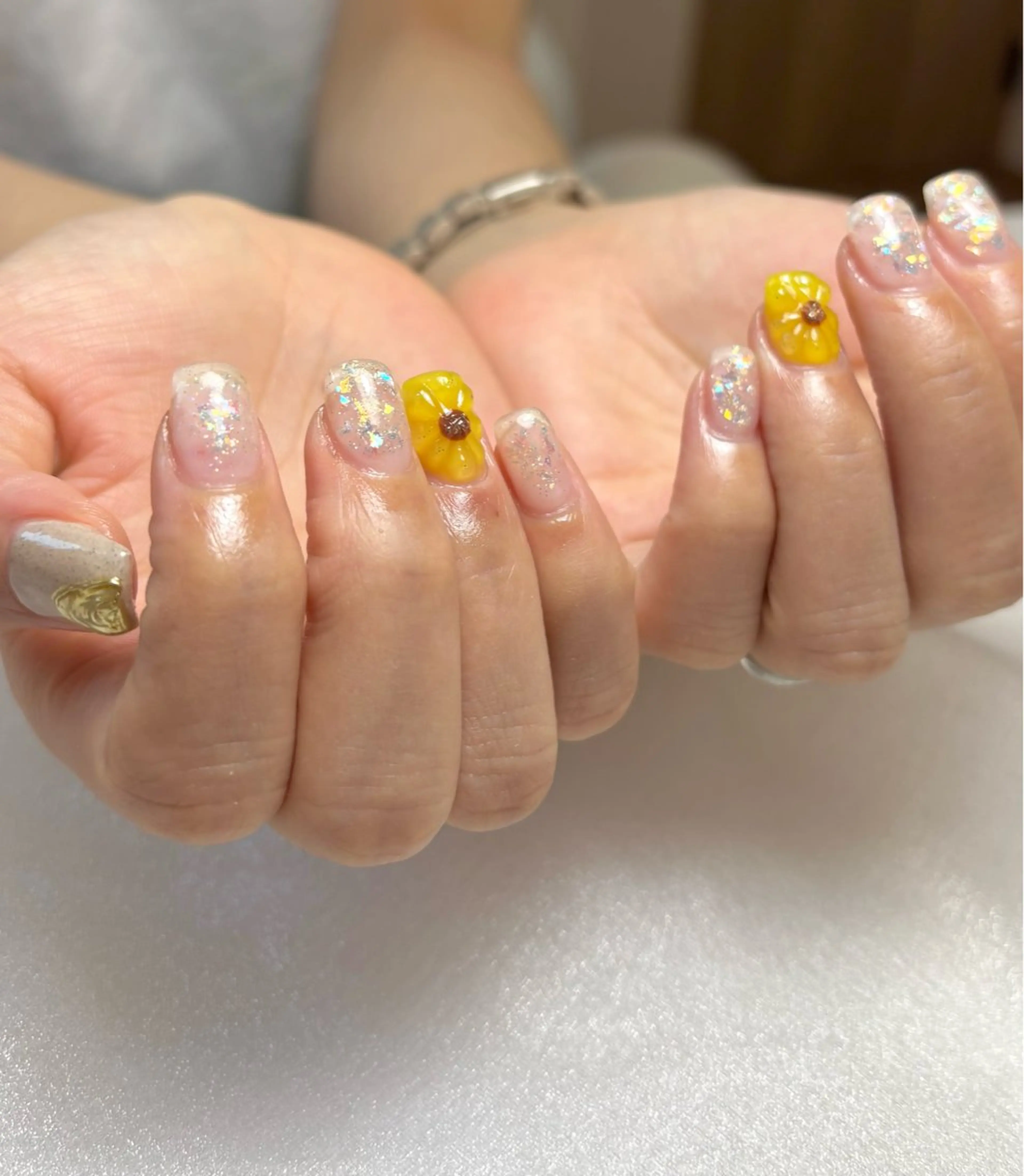 ネイル アートネイル クリアネイル キラキラネイル ニュアンスネイル ぷっくりネイル ハンドネイル Belle　ネイル＆ ホワイトニングサロンのネイルデザイン