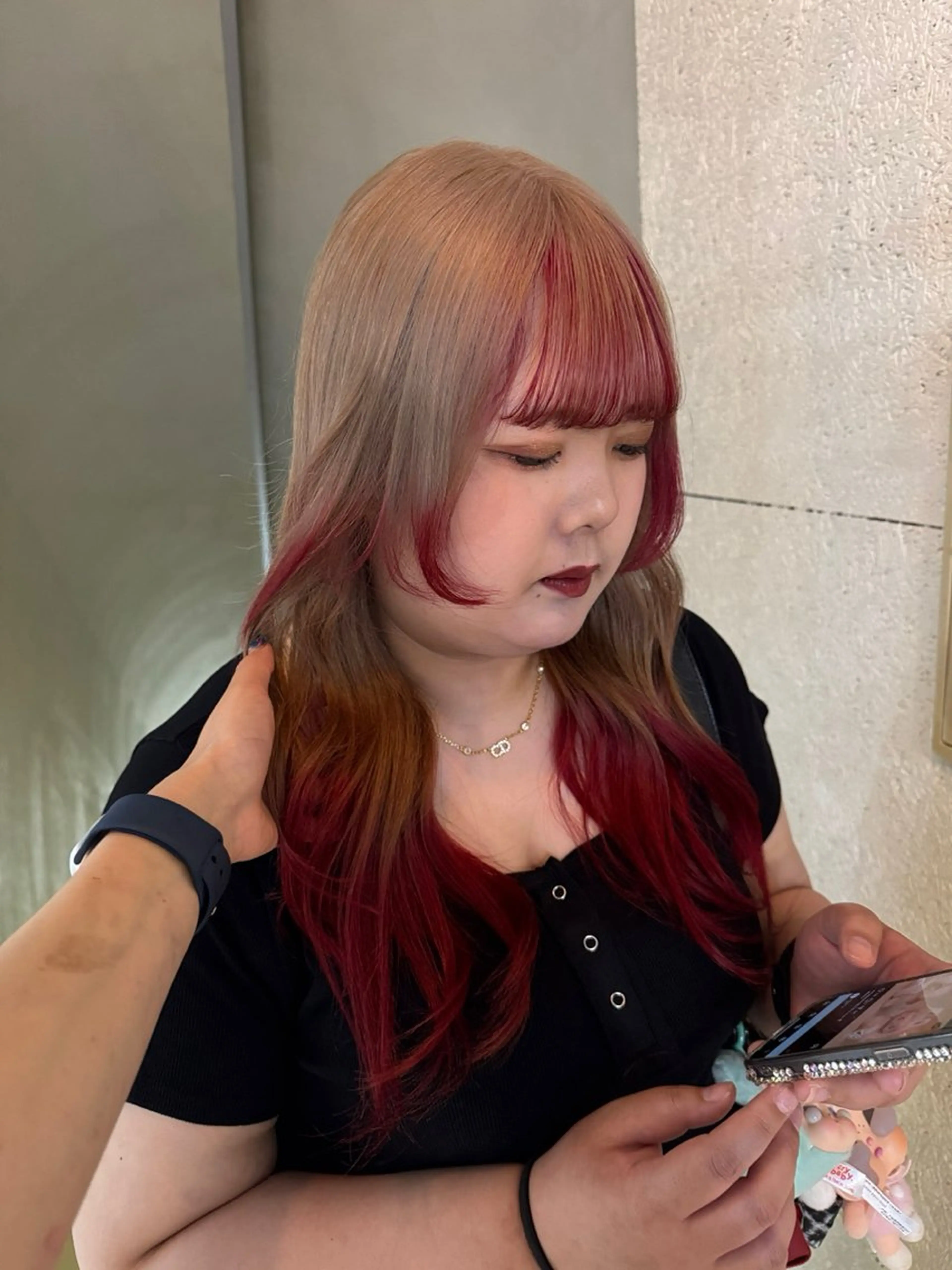 ロング ミストバング ヘアカラー SEAM所属・詩音 ／札幌美容師のヘアスタイル