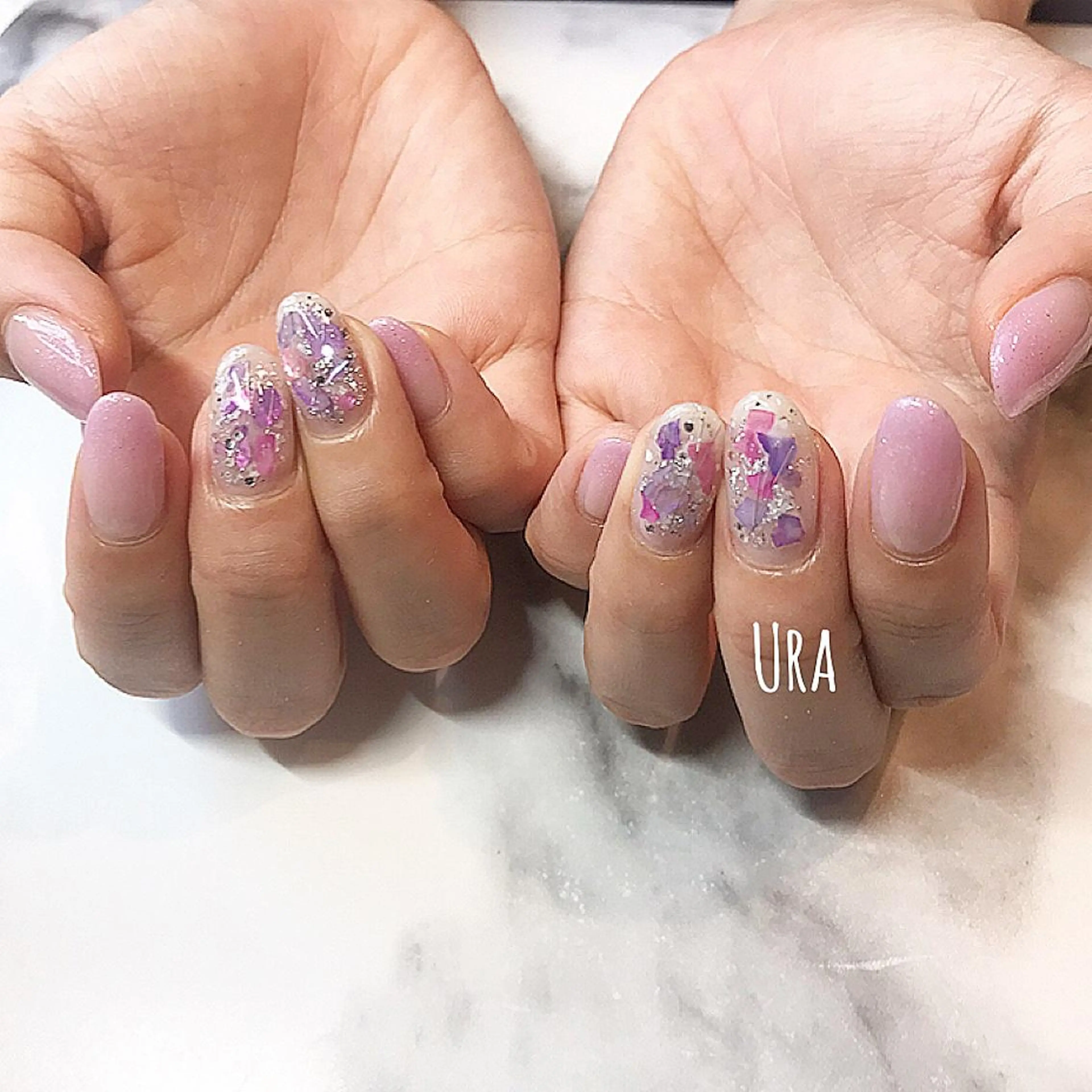 ネイル UrakoNail 《nail》のネイルデザイン