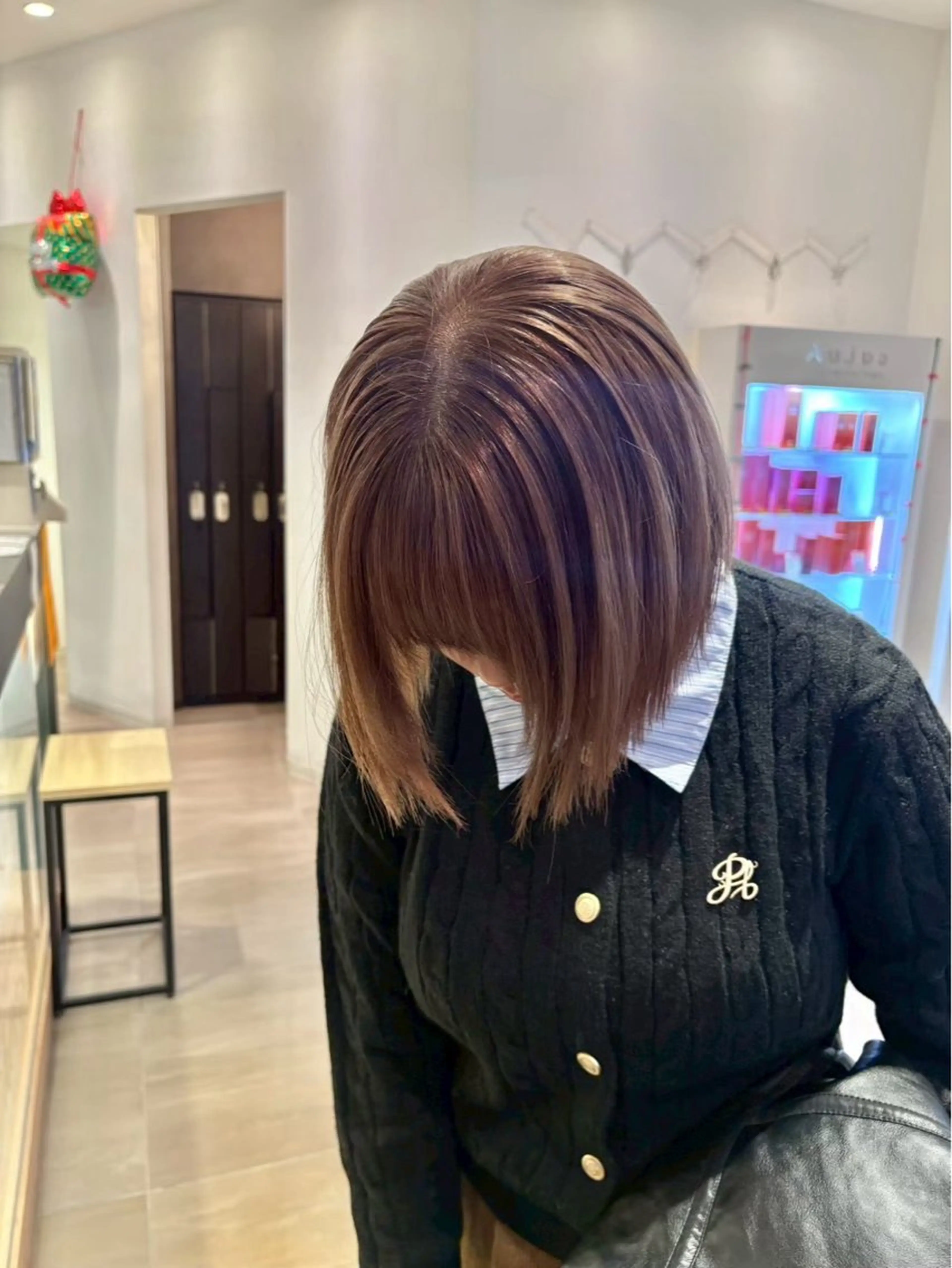 ロング わだ まゆのヘアスタイル