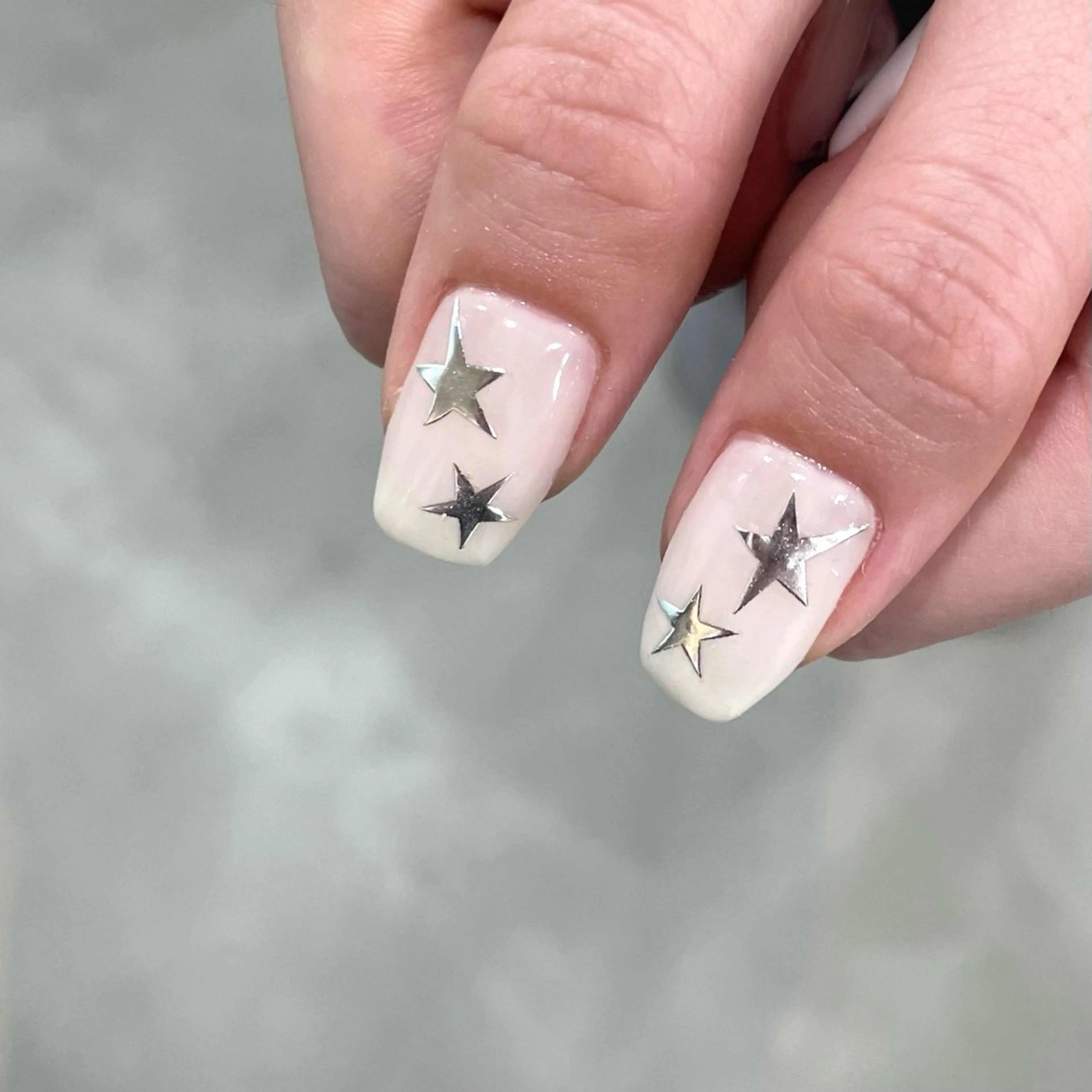 ネイル カジュアル ハンドネイル 🤍One MISAKI🤍のネイルデザイン