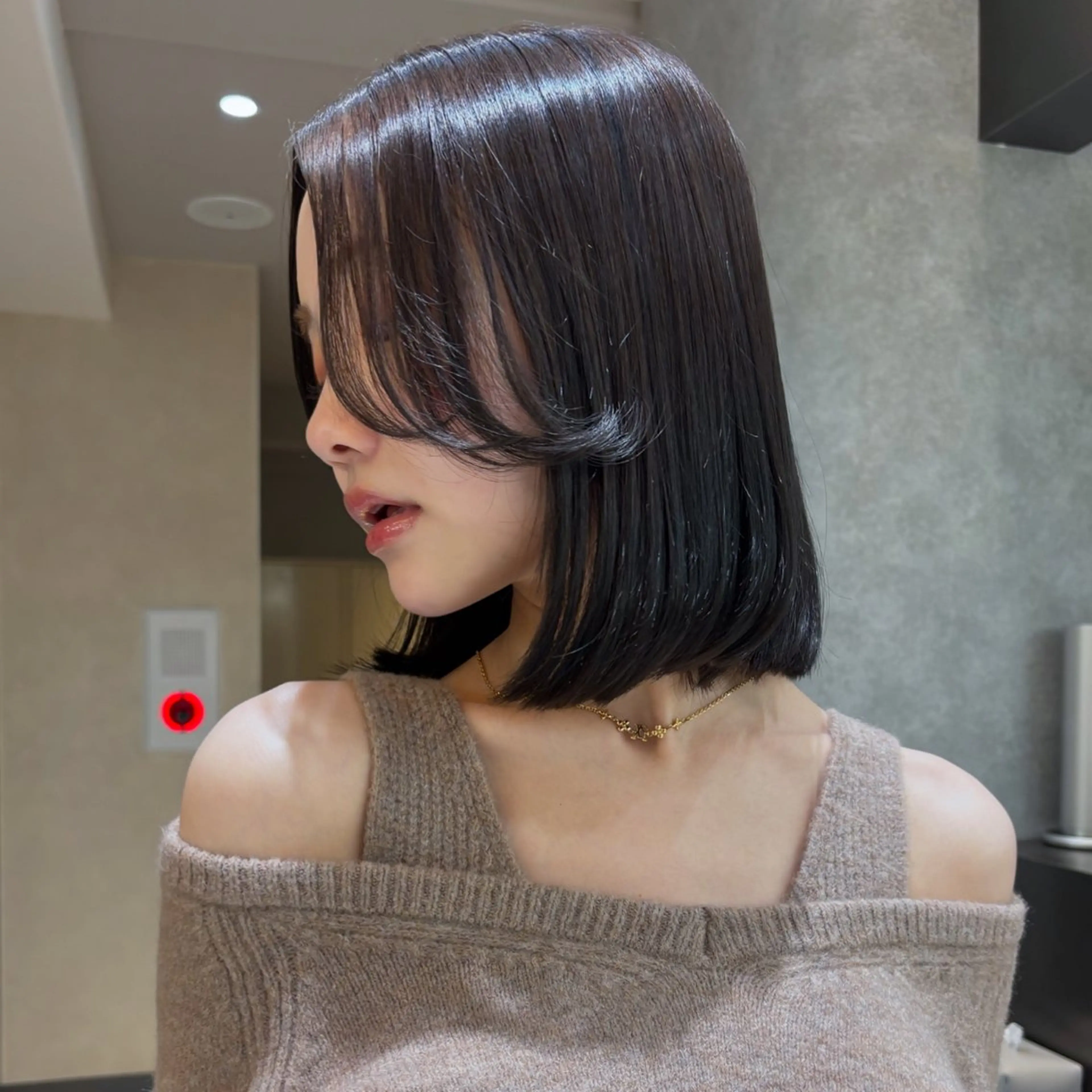 ミディアム ボブ特化型美容師/赤 み消しカラー/ももかのヘアスタイル