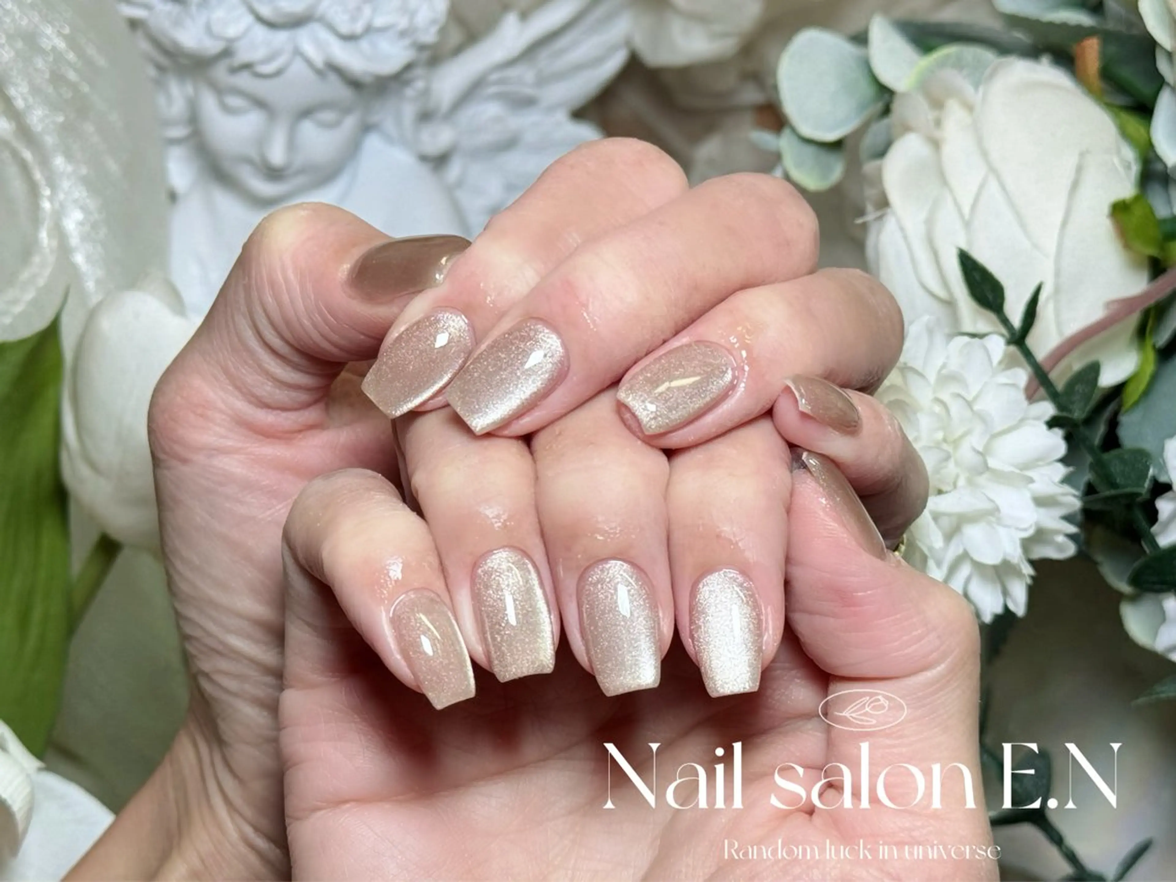 ネイル アートネイル オーロラネイル ブラウン クリアネイル フレンチネイル ハンドネイル E.N🦋 長さ出し/持ち込みのネイルデザイン