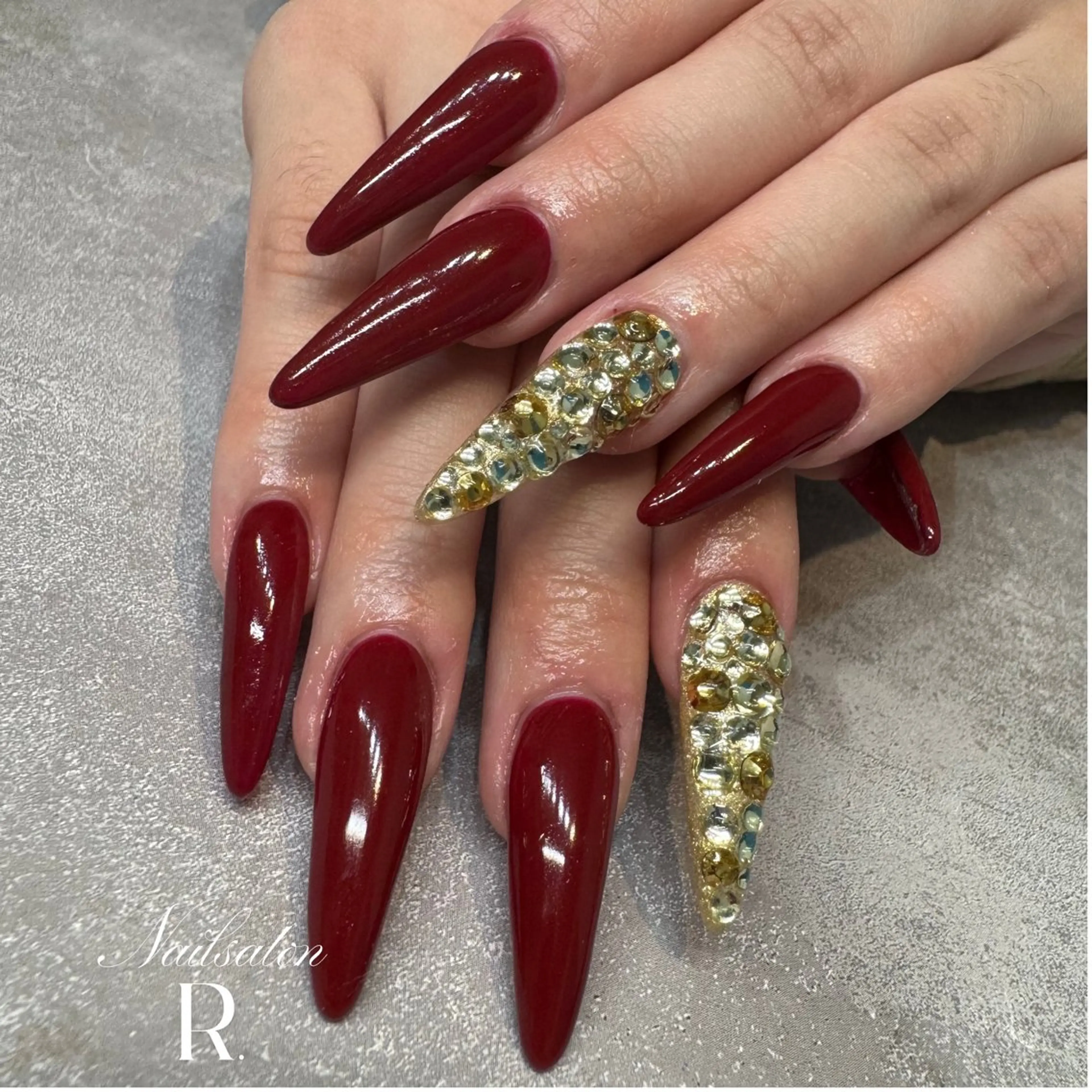 ネイル ハンドネイル Nailsalon r.のネイルデザイン