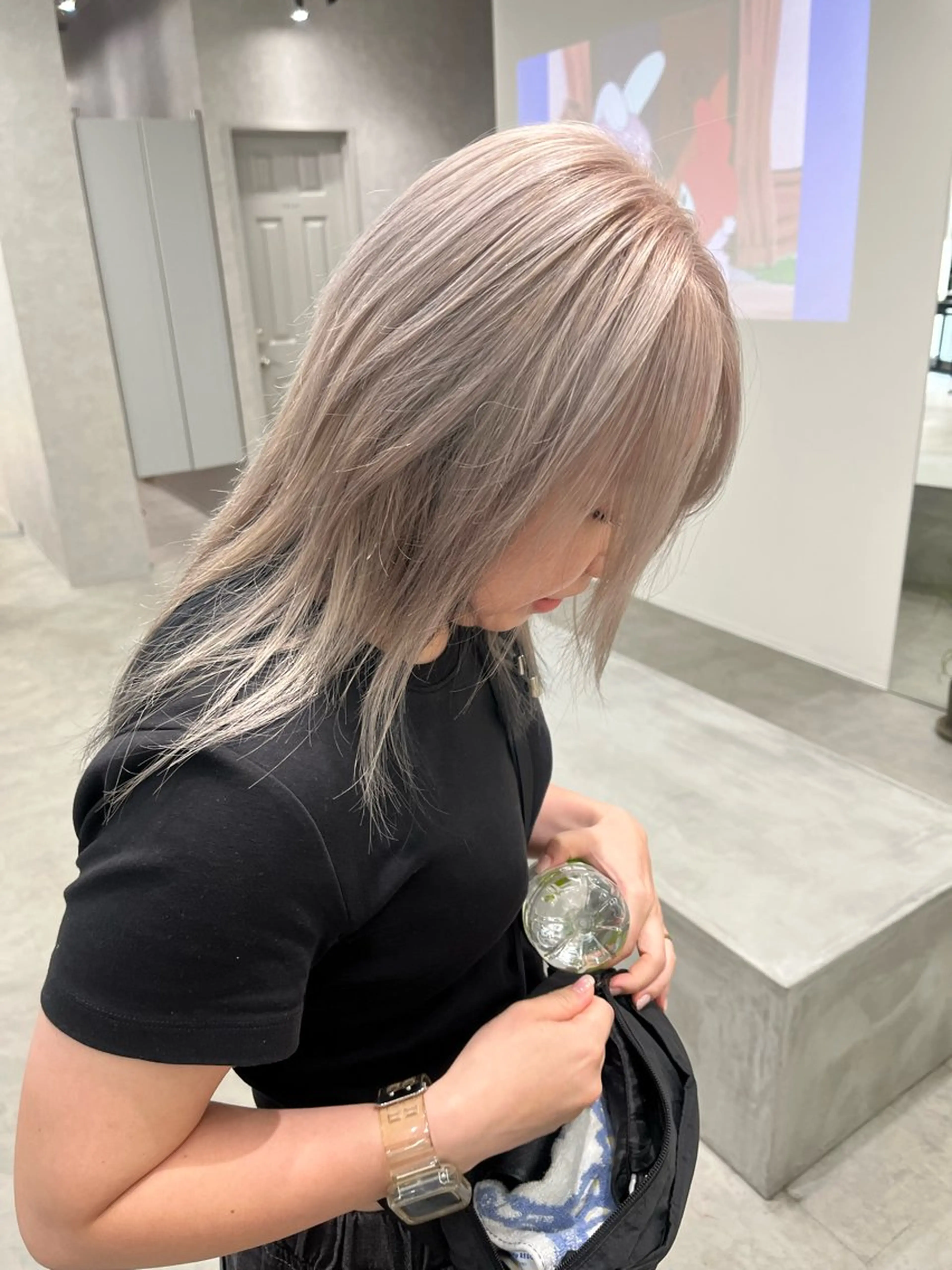 ハイトーンカラー（ハイトーンリタッチ＋ワンカラー）の写真