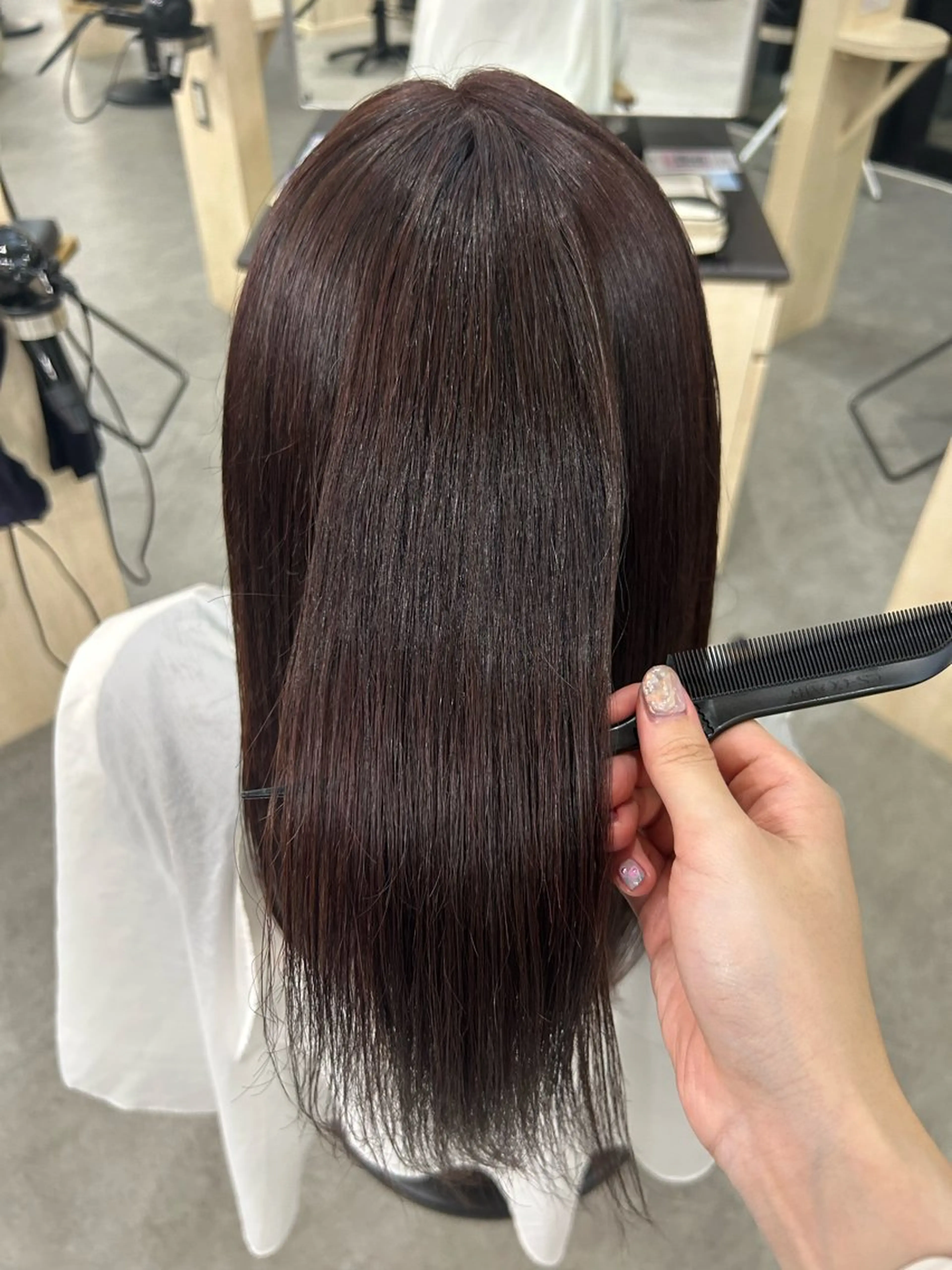 カラー 古川 みやこのヘアスタイル